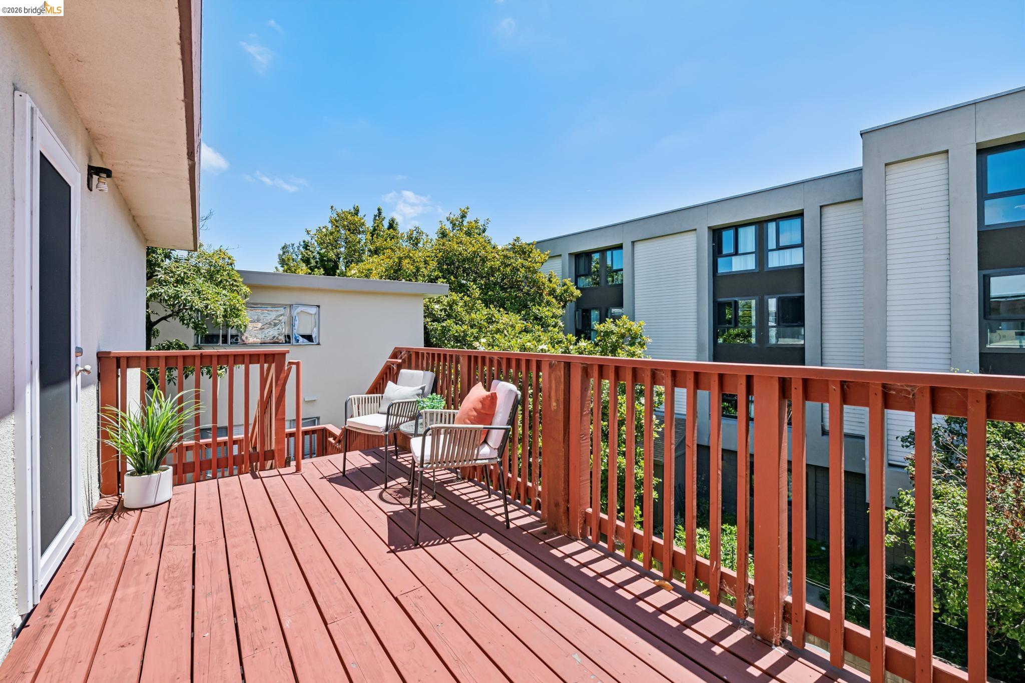 1410 Lakeshore Ave # 6, Oakland CA 94606 — photo 37