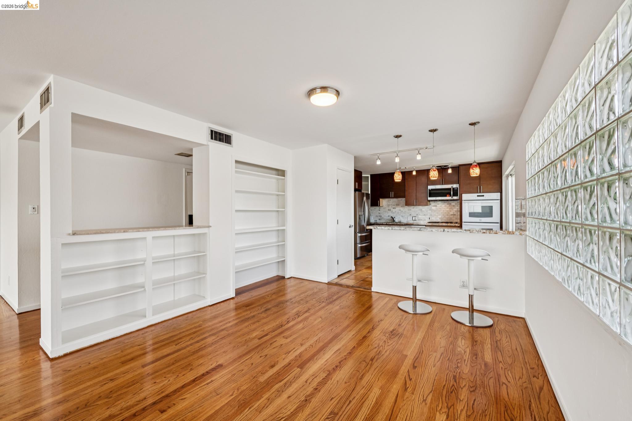 1410 Lakeshore Ave # 6, Oakland CA 94606 — photo 10