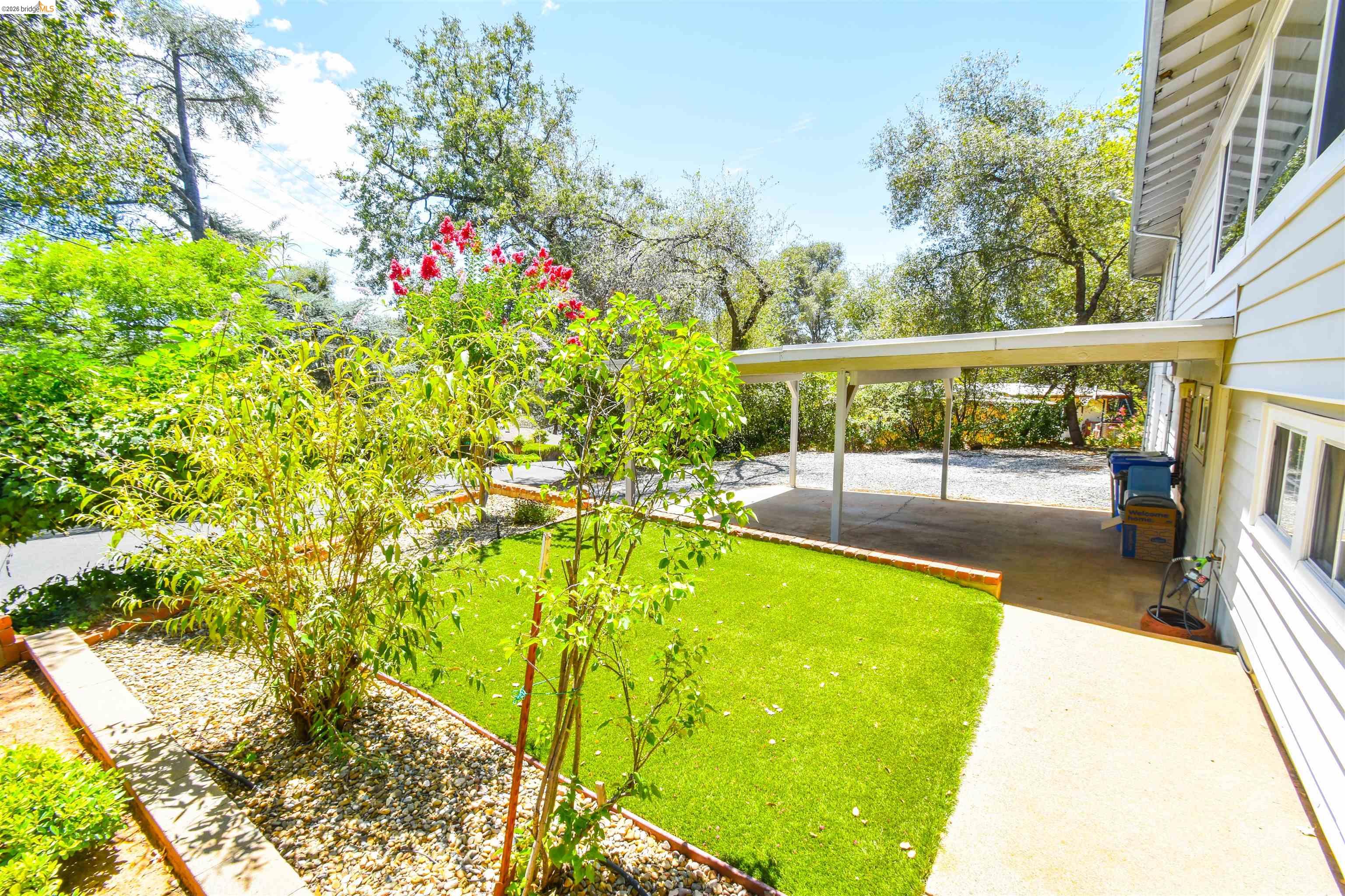 831 E Oakside Dr, Sonora CA 95370 — photo 33