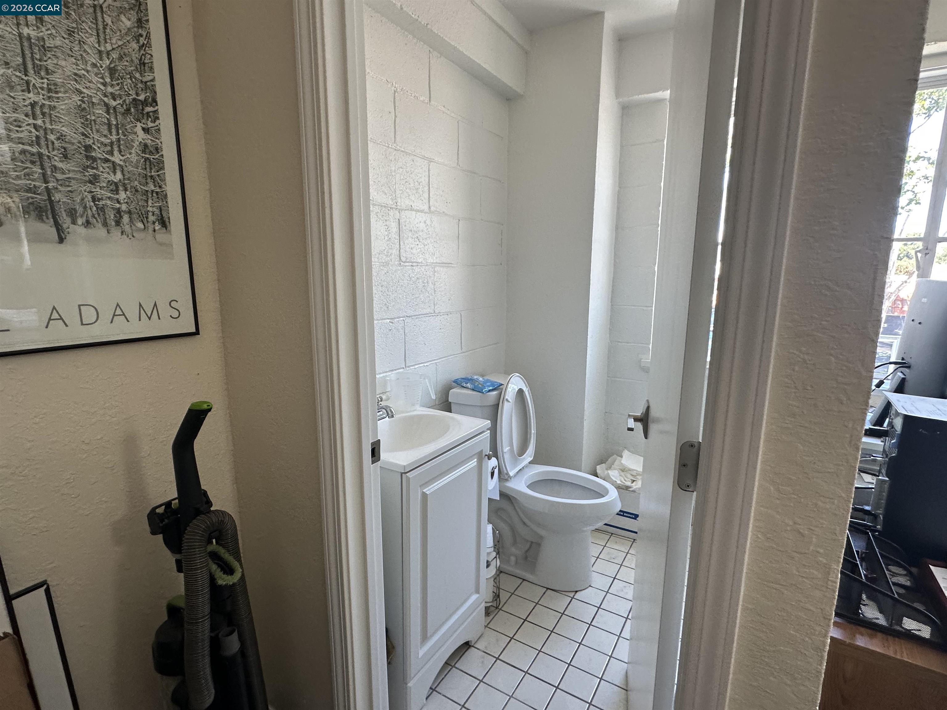 635 E 14Th St, San Leandro CA 94577 — photo 12