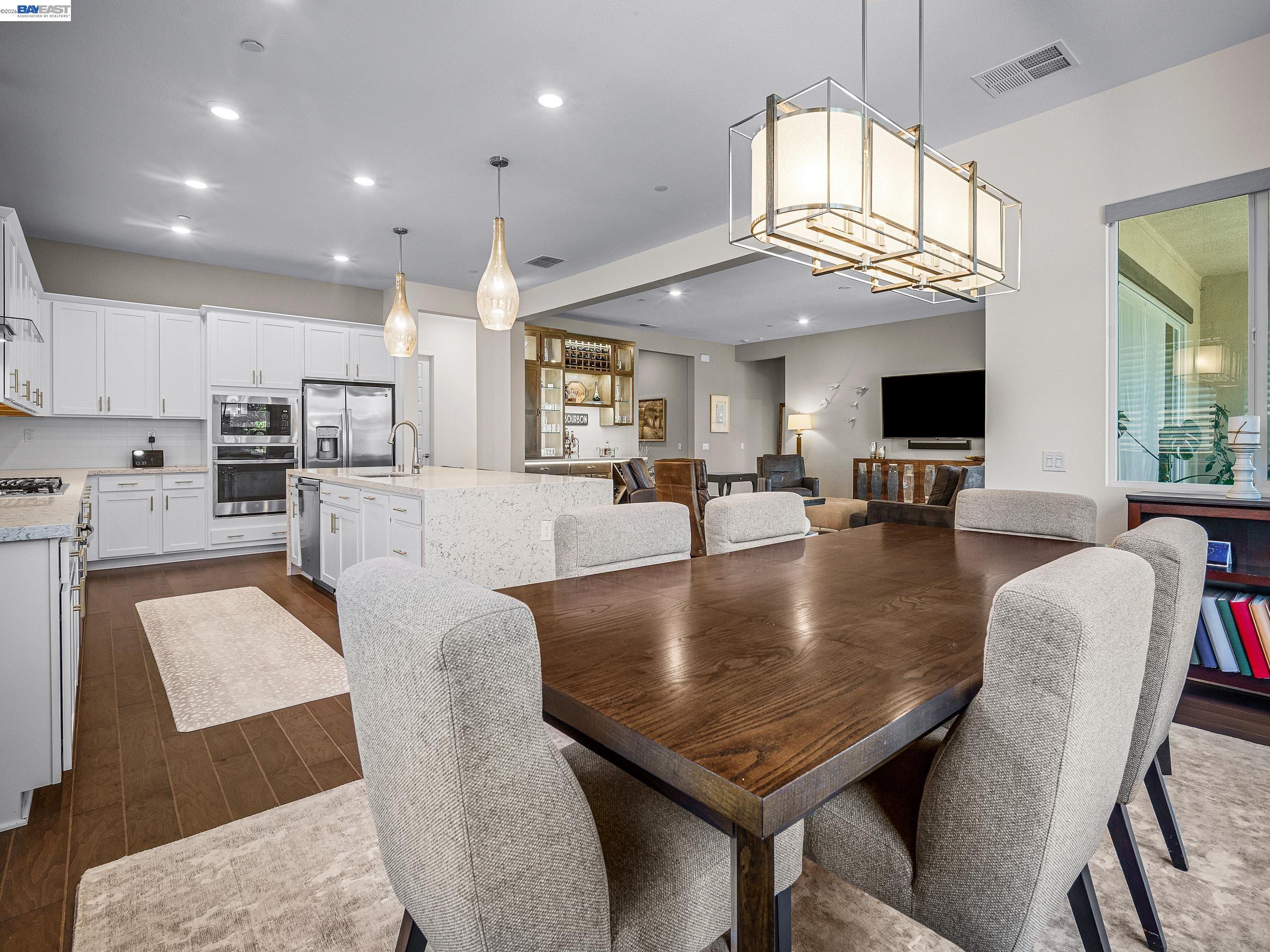 3001 Compass Ln, Roseville CA 95747 — photo 17
