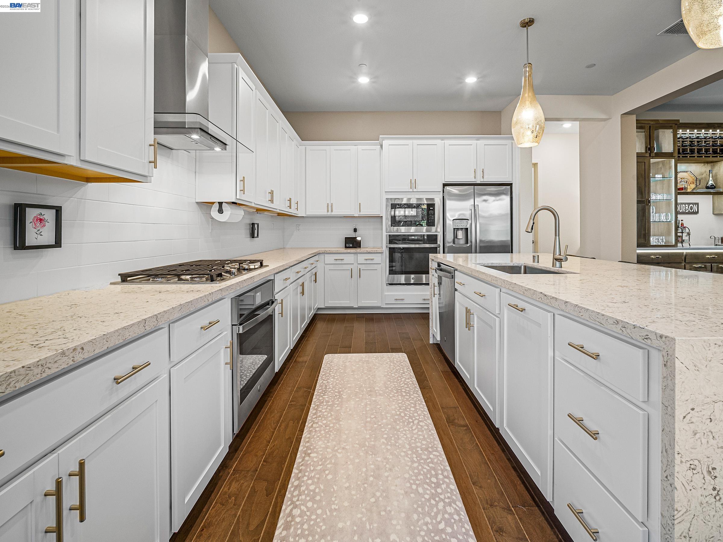 3001 Compass Ln, Roseville CA 95747 — photo 9
