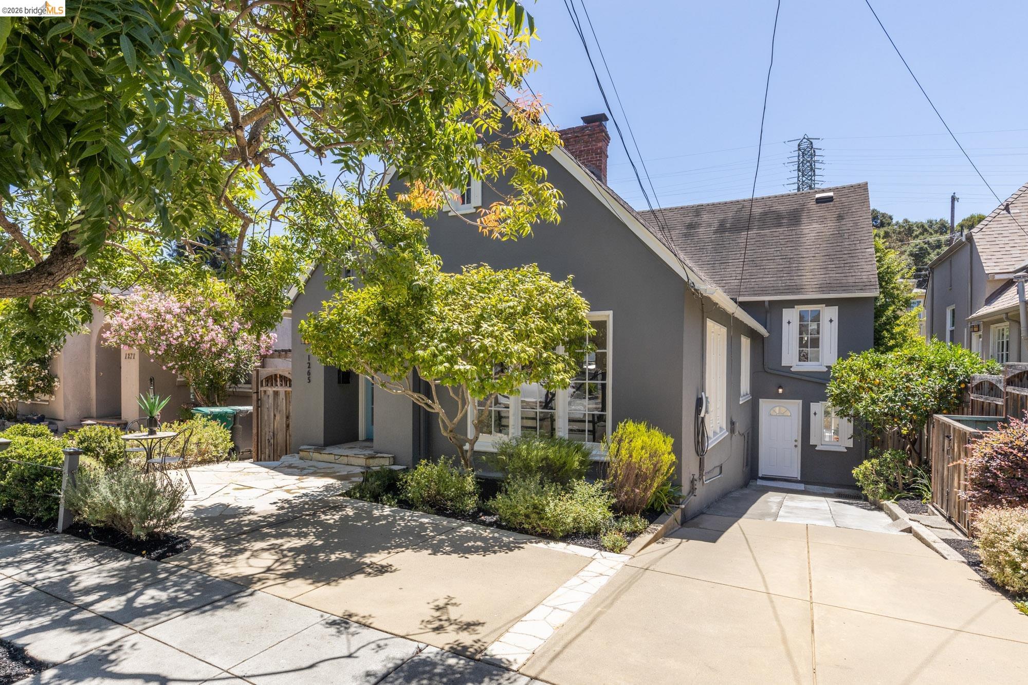 1265 Holman Rd, Oakland CA 94610 — photo 3