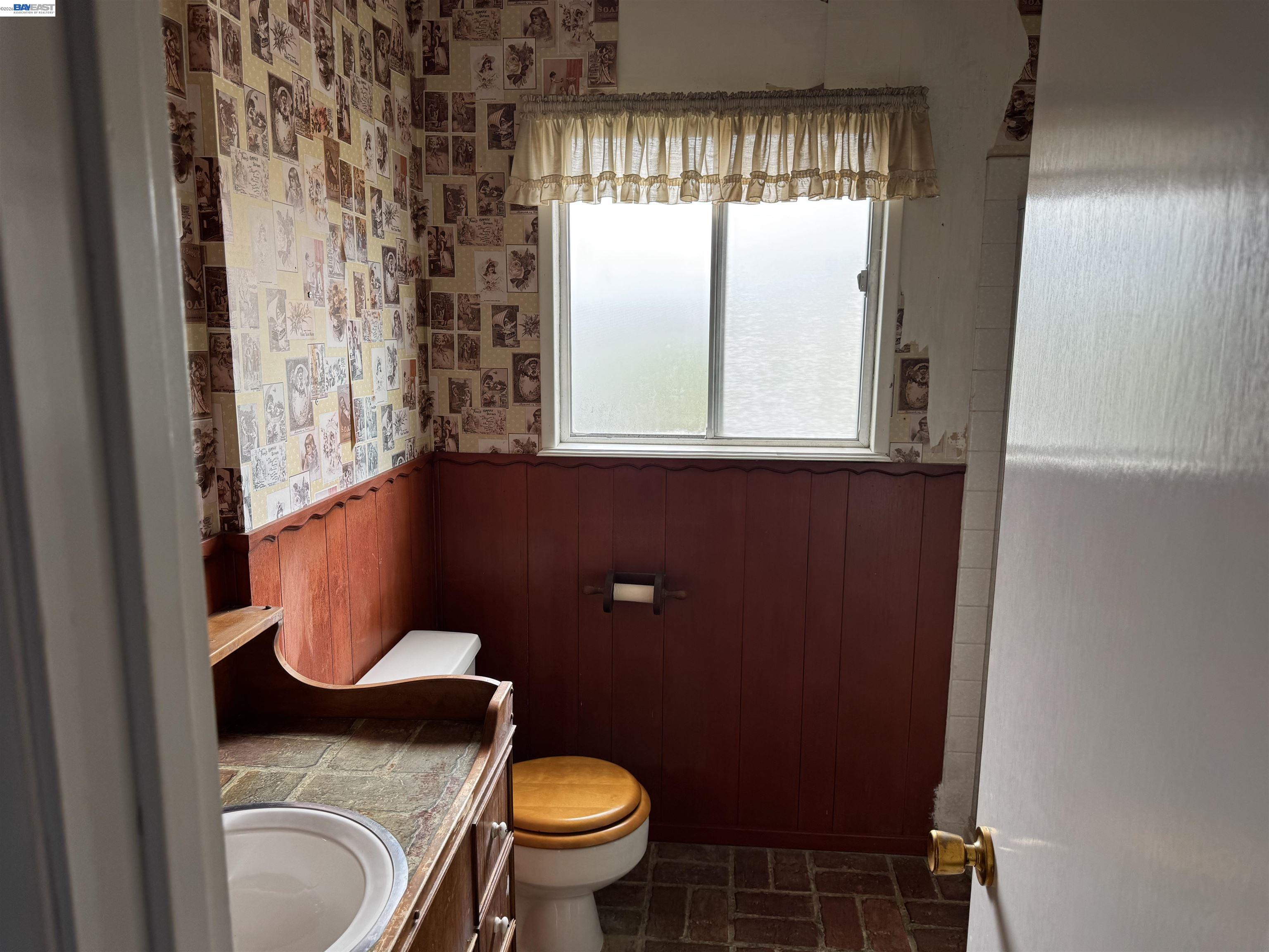 144 Viewmont Ave, Vallejo CA 94550 — photo 17