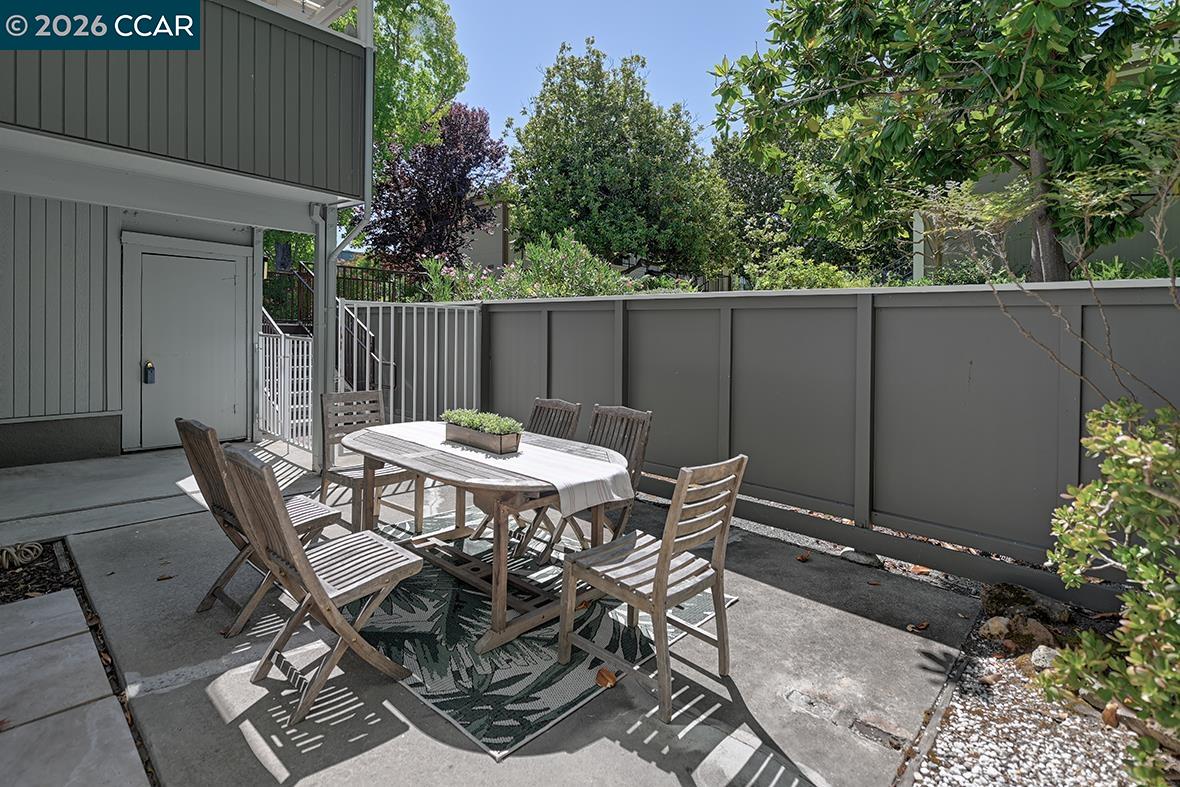 2724 Tice Creek Dr # 2, Walnut Creek CA 94595 — photo 9