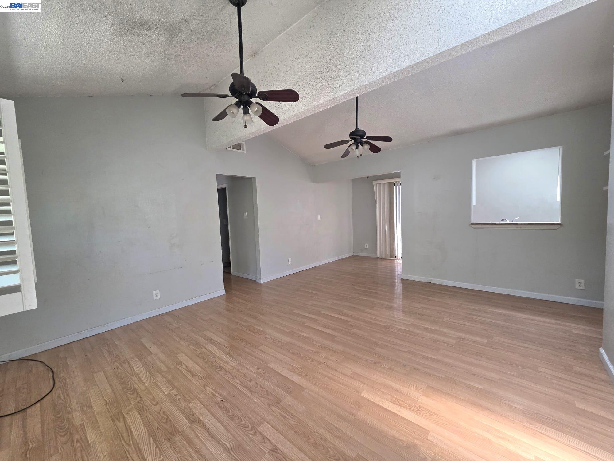 409 Avalon Way, Suisun City CA 94585 — photo 14