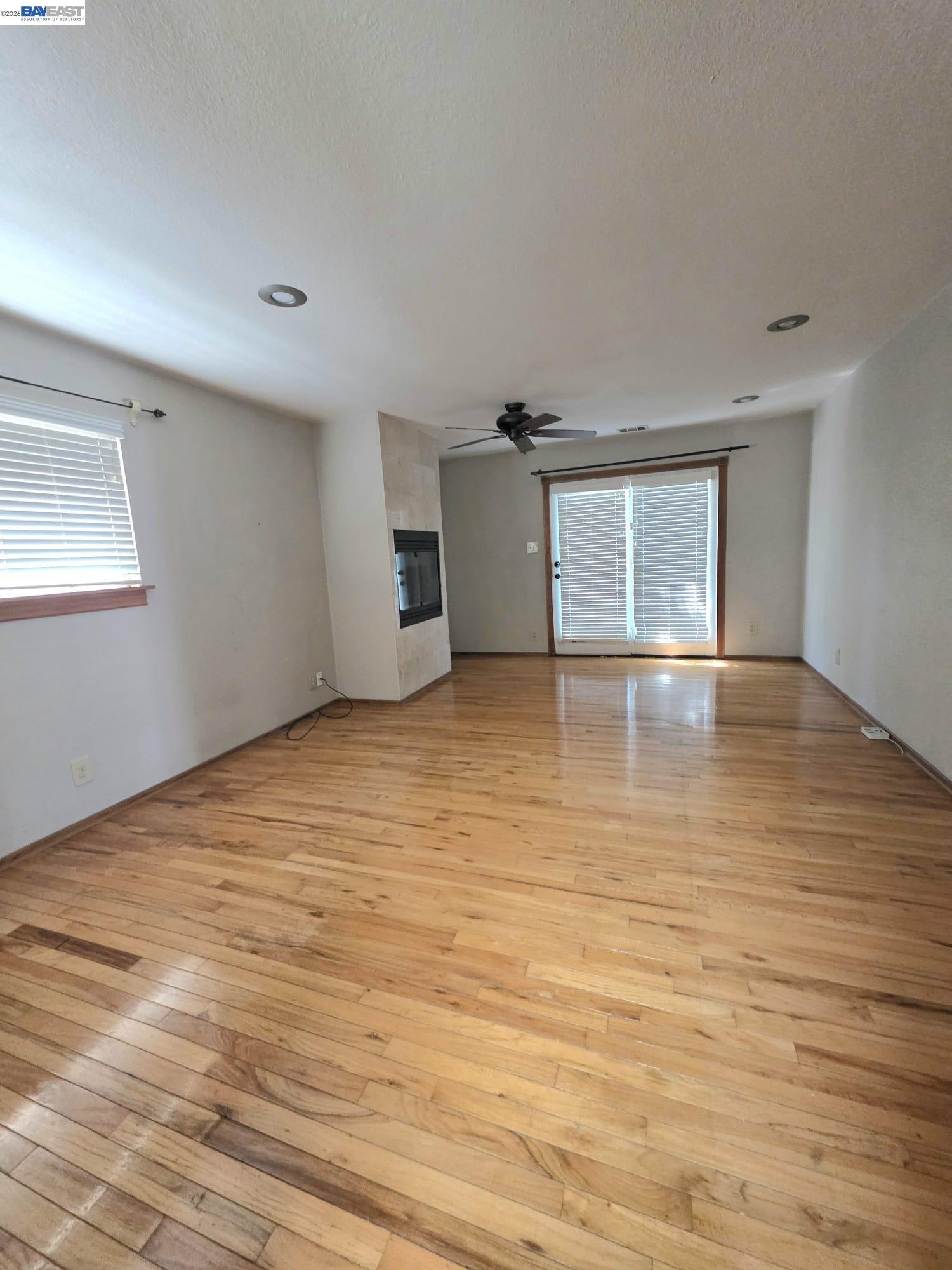 409 Avalon Way, Suisun City CA 94585 — photo 8