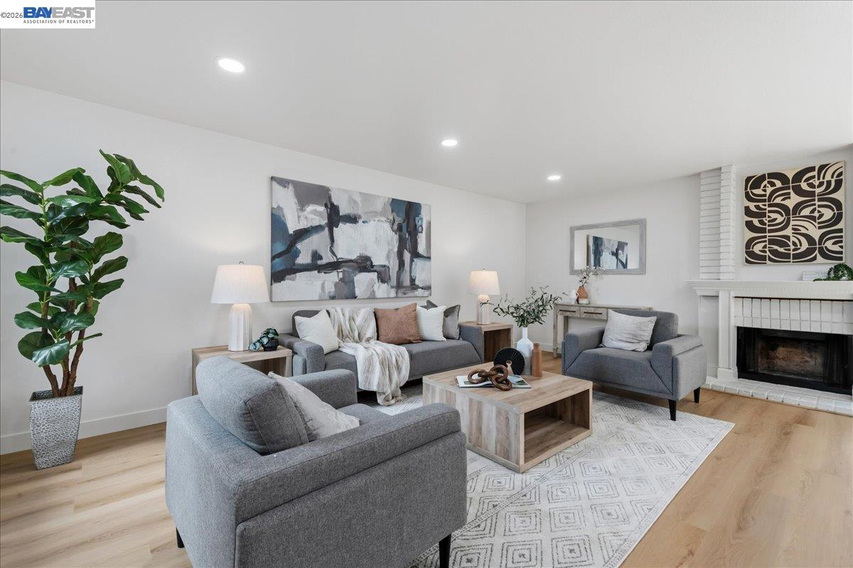 2203 Glenmount Dr, Pittsburg CA 94565 — photo 12
