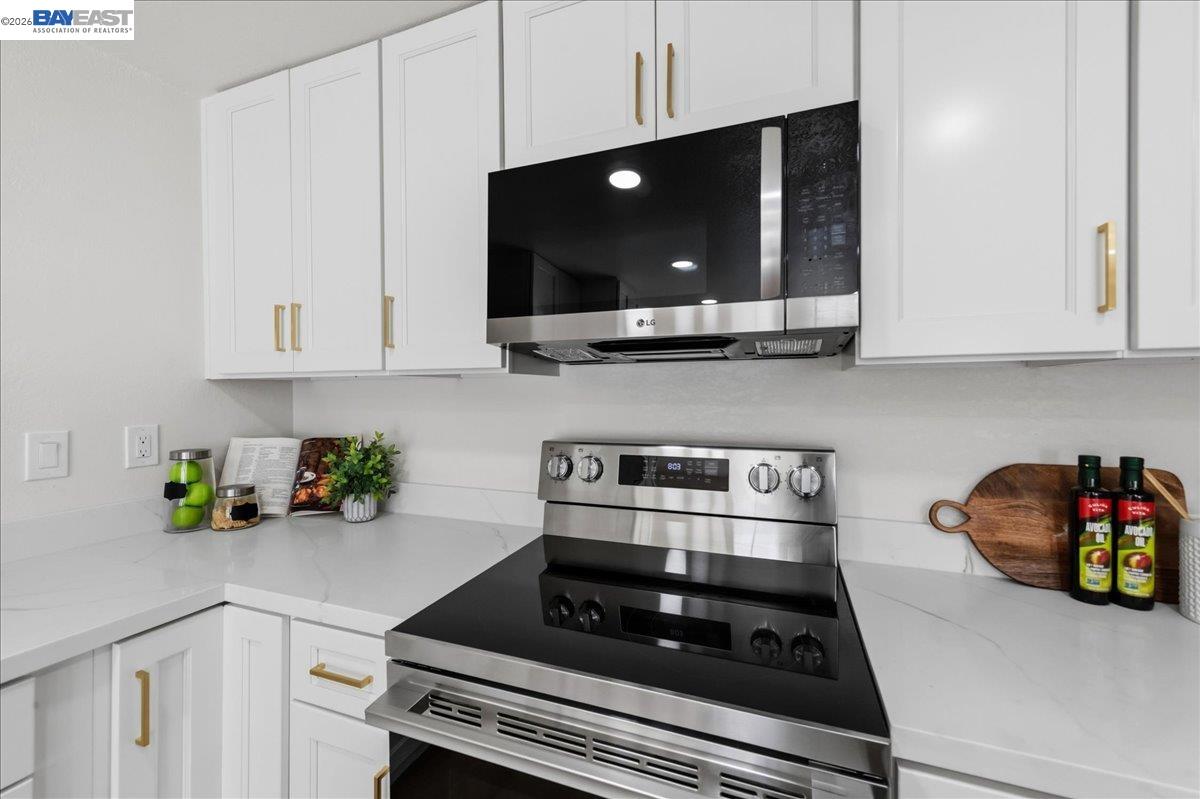 2203 Glenmount Dr, Pittsburg CA 94565 — photo 17