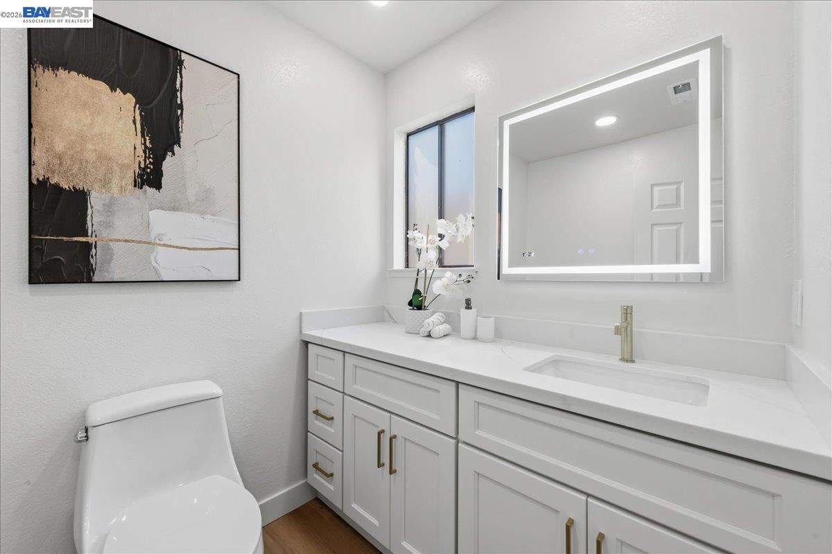 2203 Glenmount Dr, Pittsburg CA 94565 — photo 3