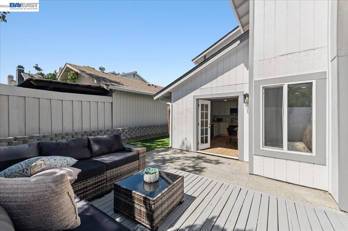 2203 Glenmount Dr, Pittsburg CA 94565 — photo 32