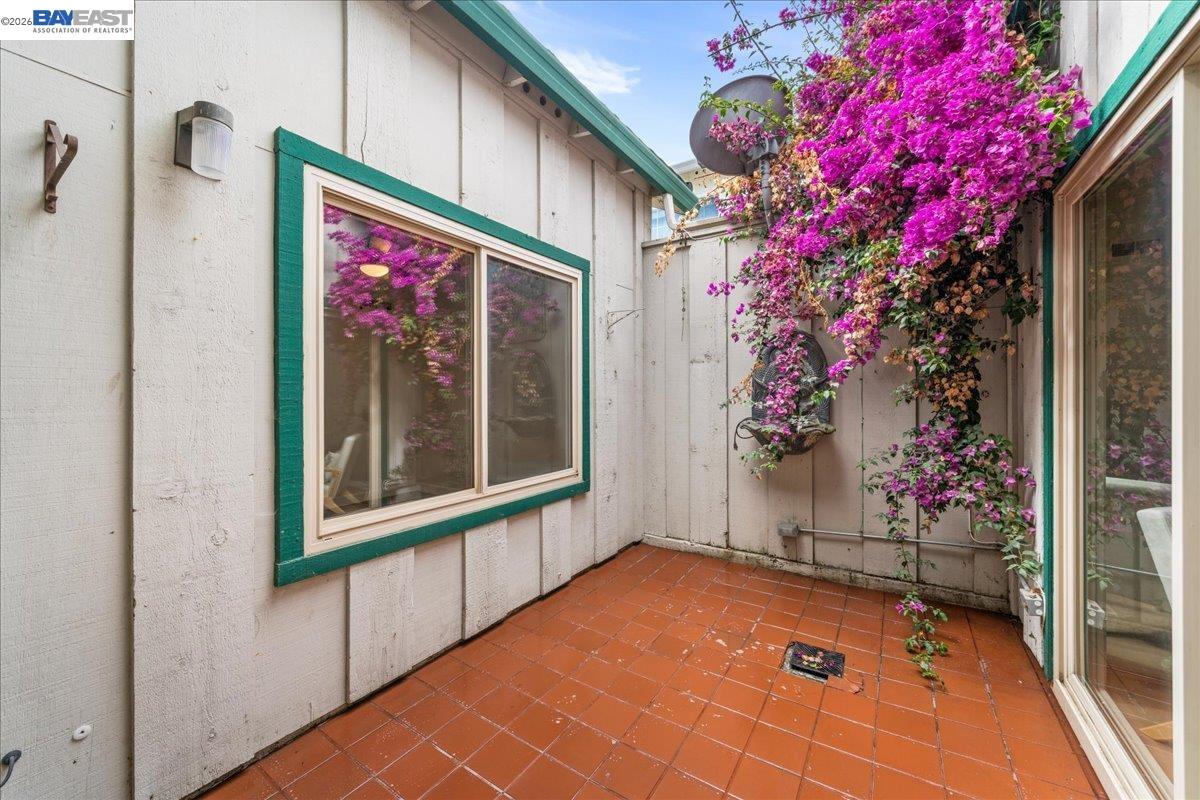 5168 Dryden Ct, Newark CA 94560 — photo 18