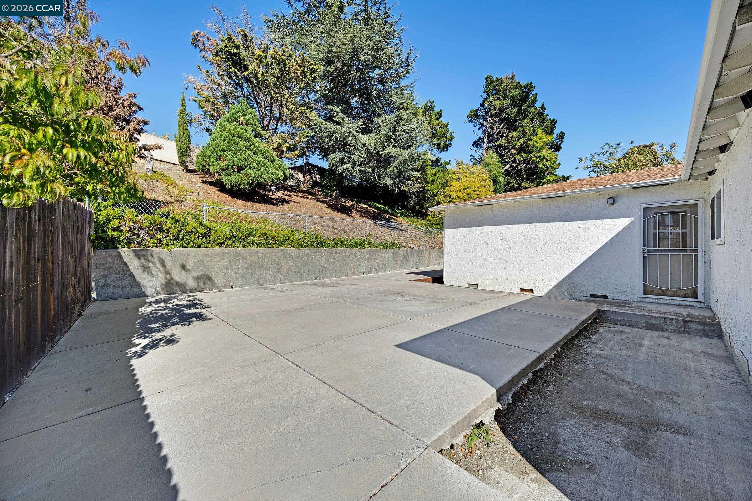 972 Tara Hills Dr, Pinole CA 94564 — photo 25