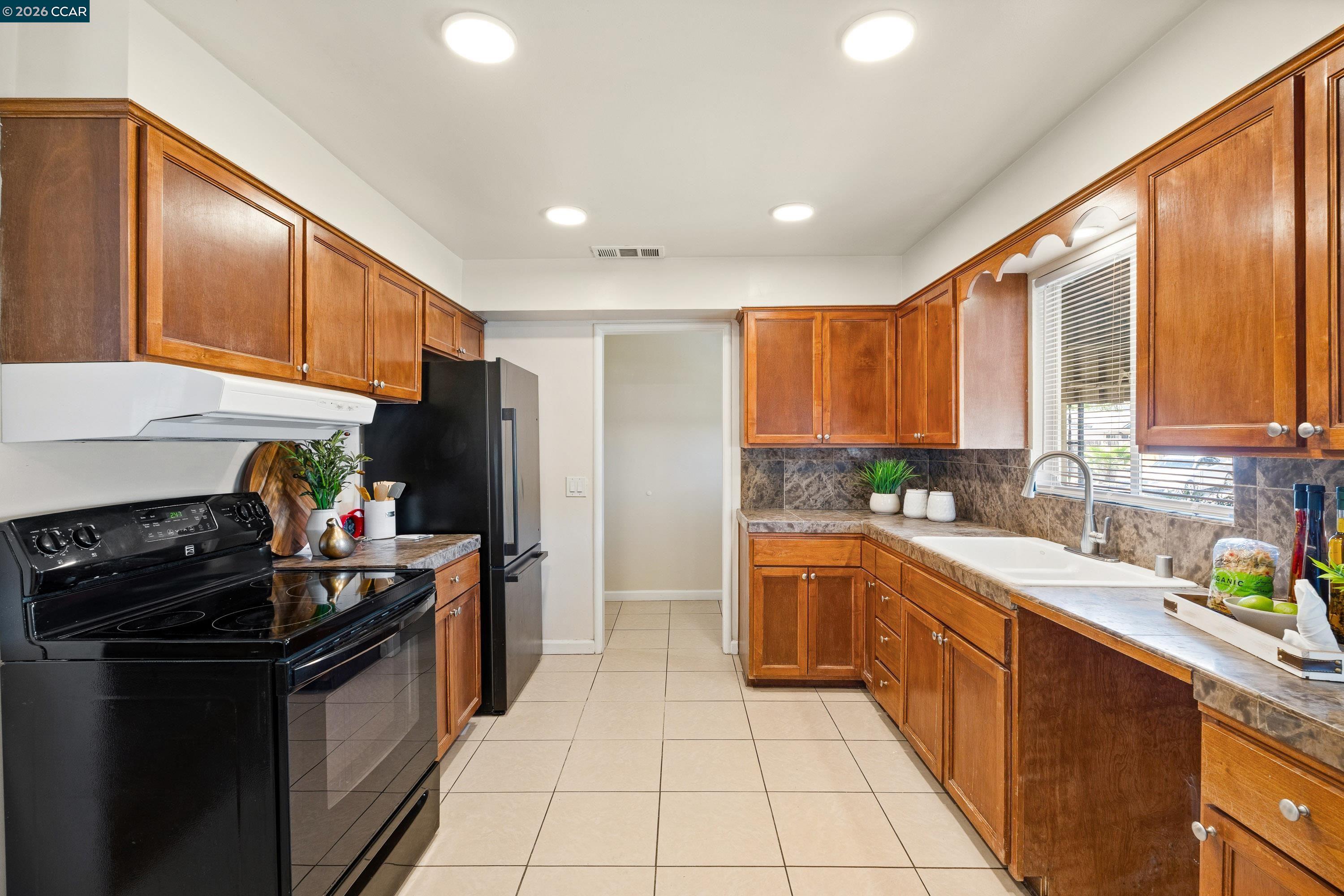 5714 Claremont Ave, Stockton CA 95207 — photo 12