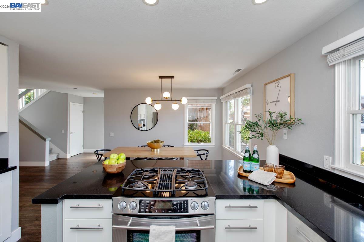 641 Centre Ct, Alameda CA 94502 — photo 21