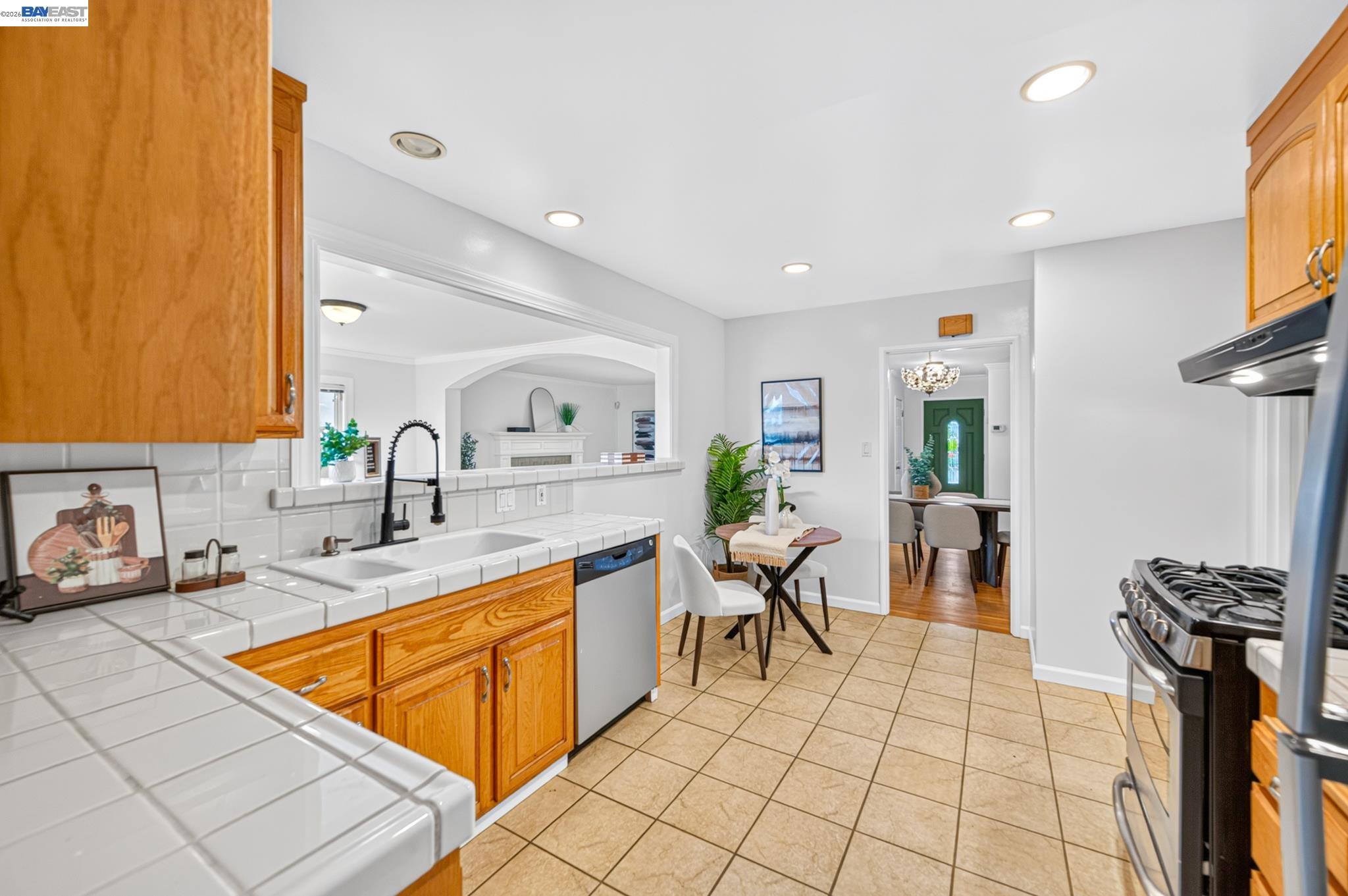 2062 Evergreen Ave, San Leandro CA 94577 — photo 15