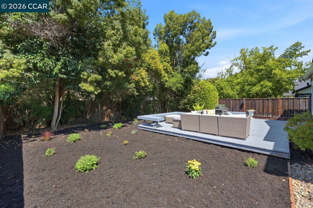 364 Flaming Oak Dr, Pleasant Hill CA 94523 — photo 39