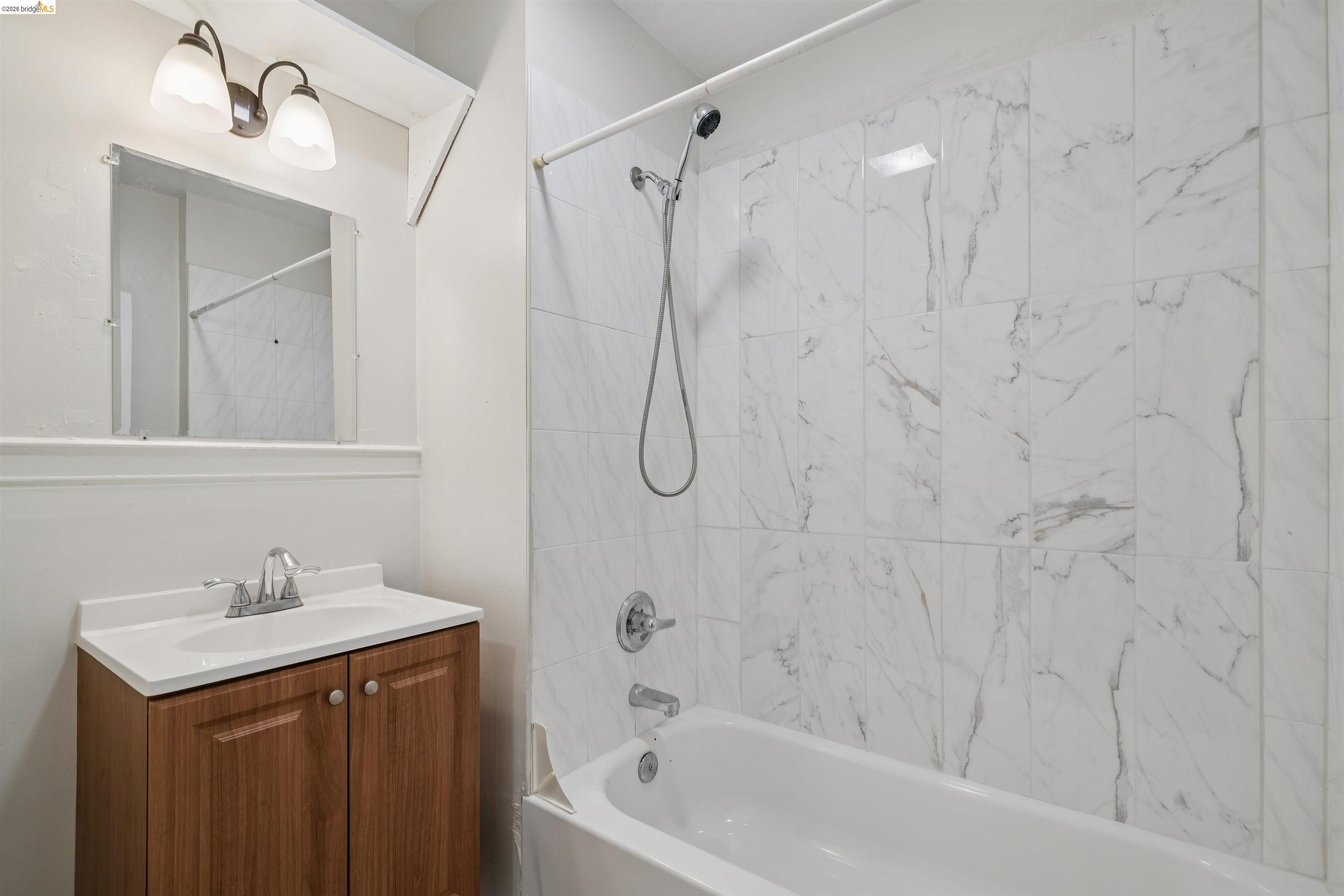 2923 Wheeler St, Berkeley CA 94705 — photo 28