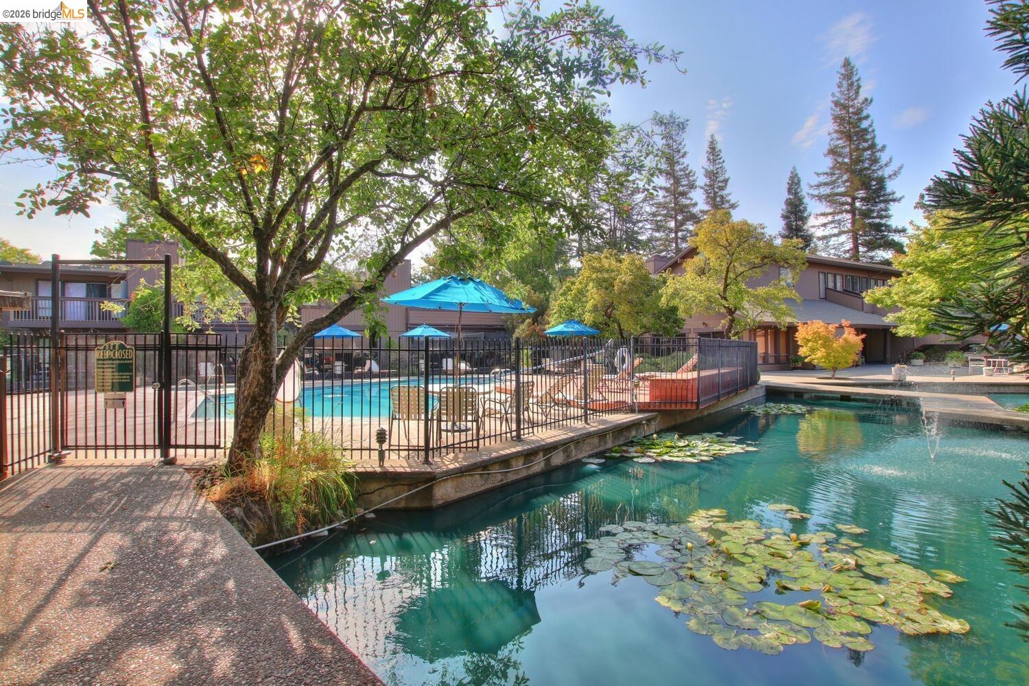 2400 Larkspur LN APT 264, Sacramento CA 95825 — photo 30