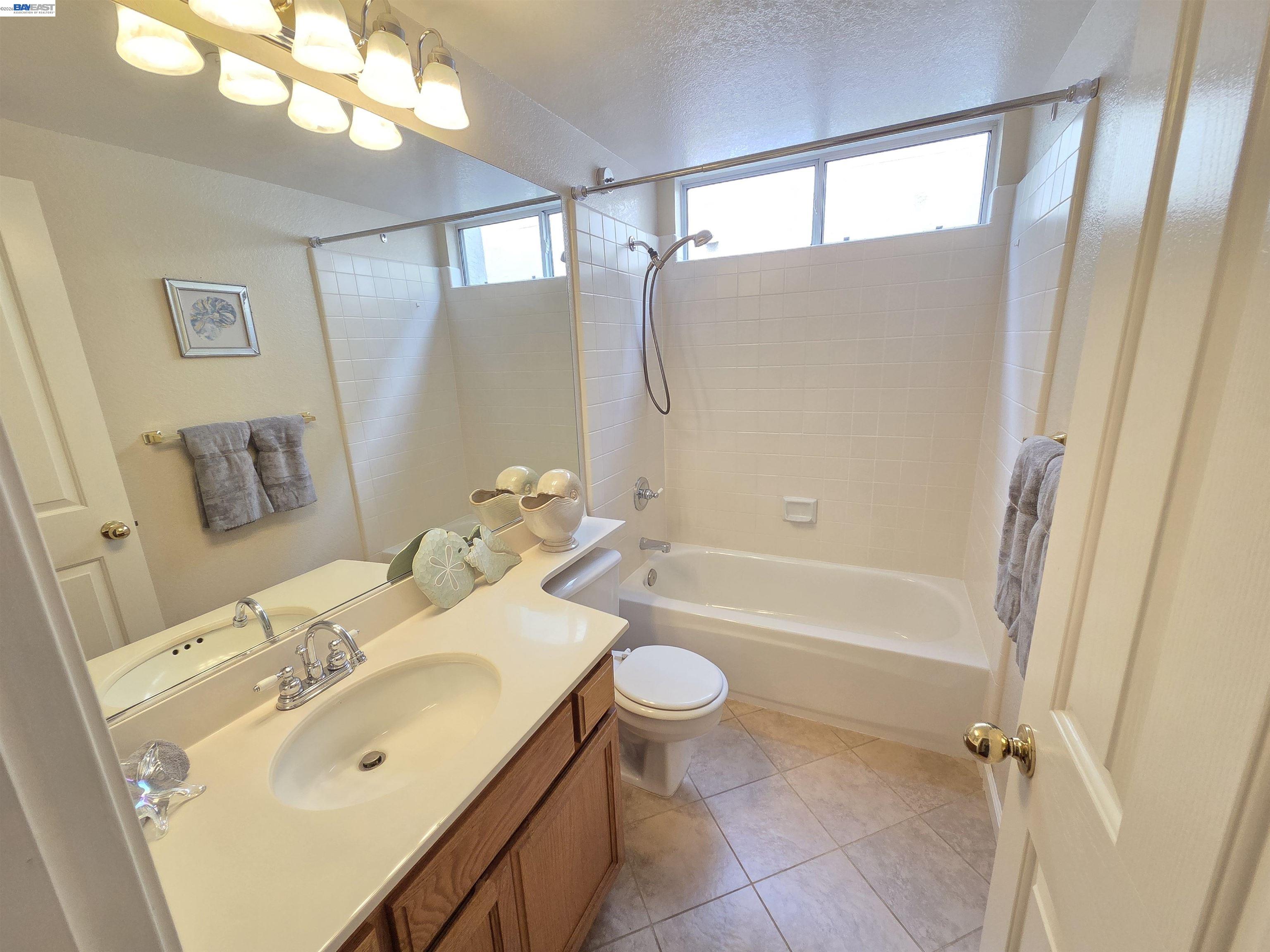 2850 Montair Way, Union City CA 94587 — photo 16