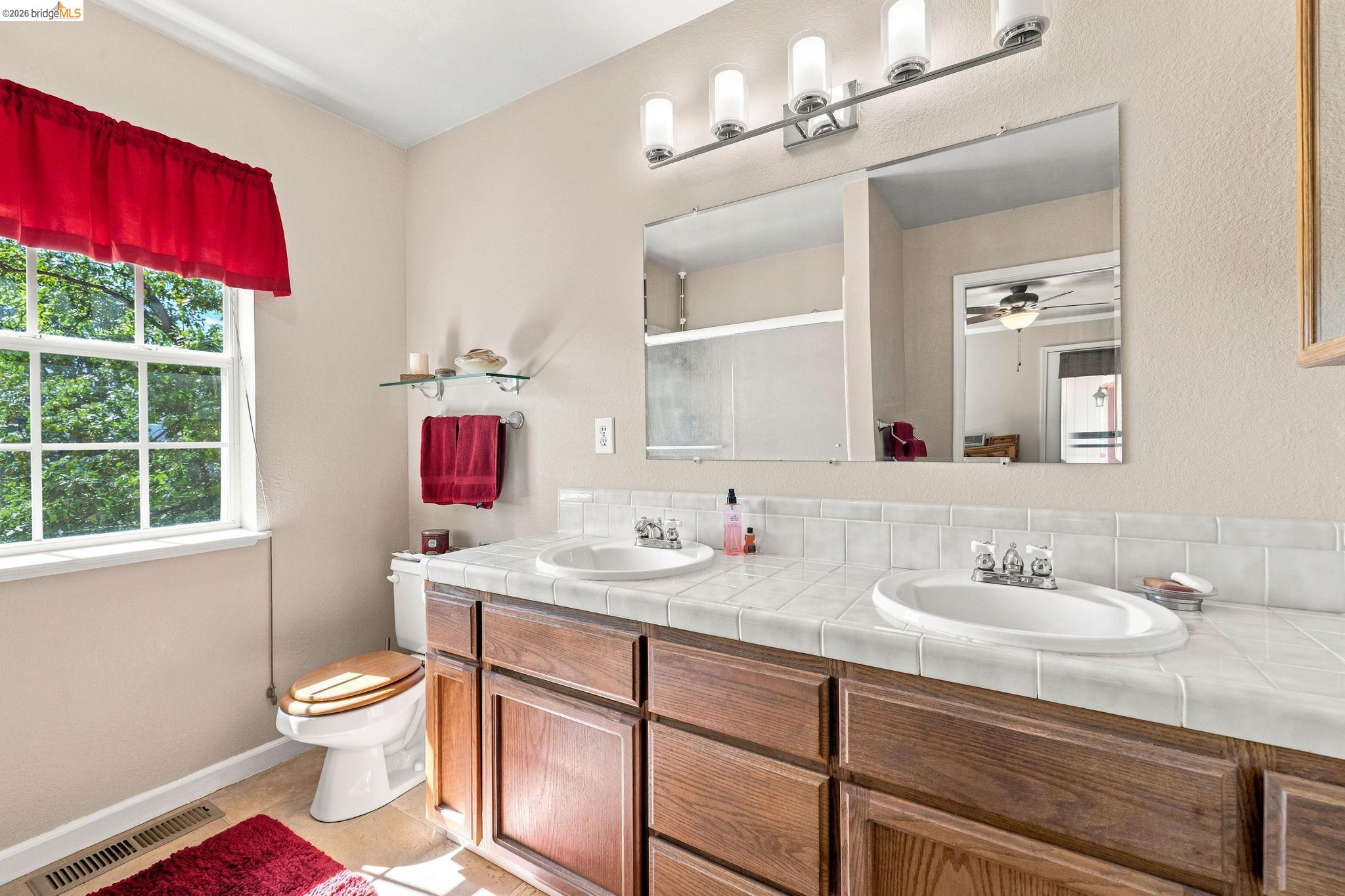 23985 Hitching Post Rd, Sonora CA 95370 — photo 17