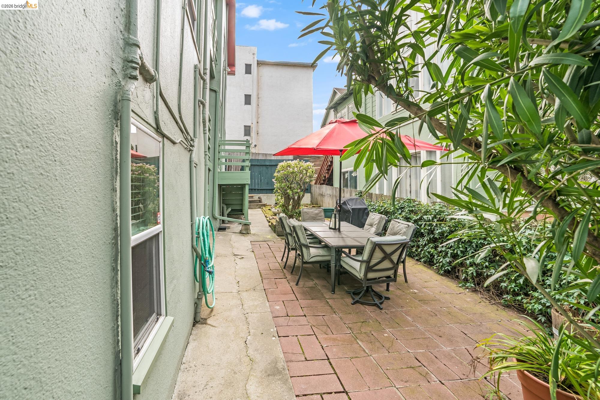 95 Moss Ave, Oakland CA 94610 — photo 6