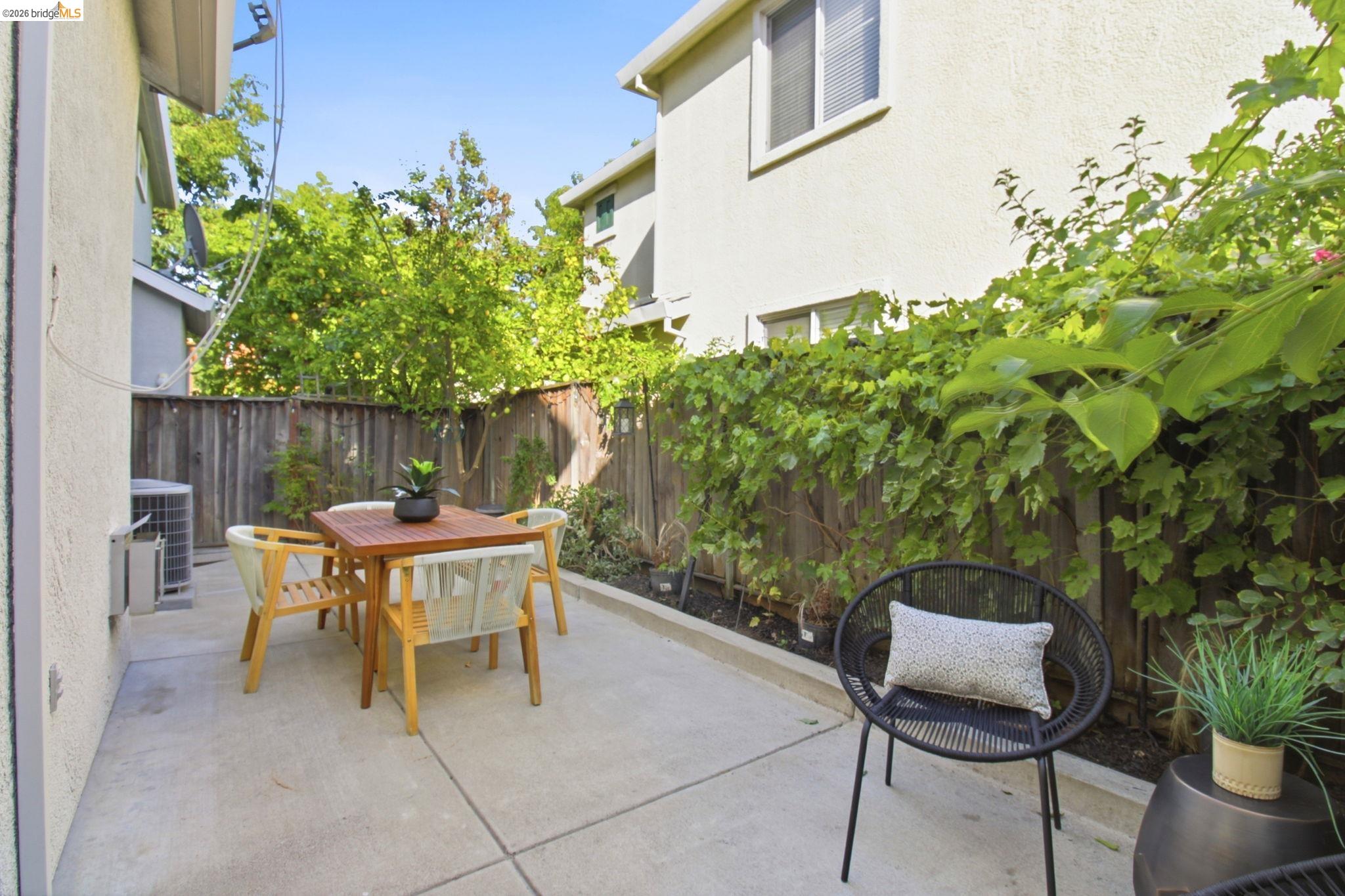7589 Odyssey Way, Dublin CA 94568 — photo 32