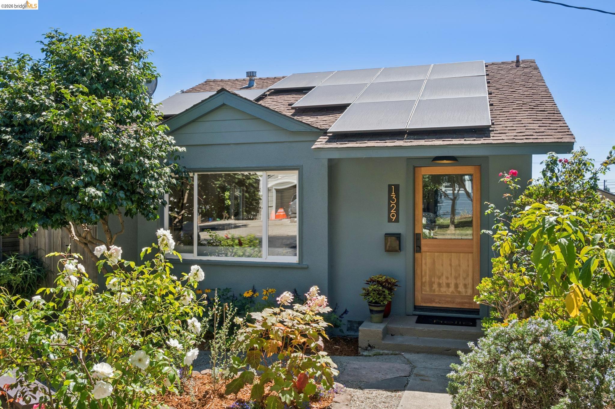 Front Image Thumbnail for EB41142479