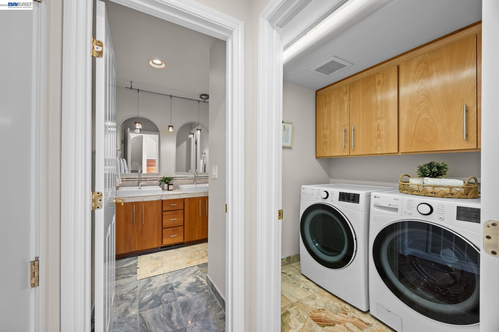 8249 Skyline Cir, Oakland CA 94605 — photo 26