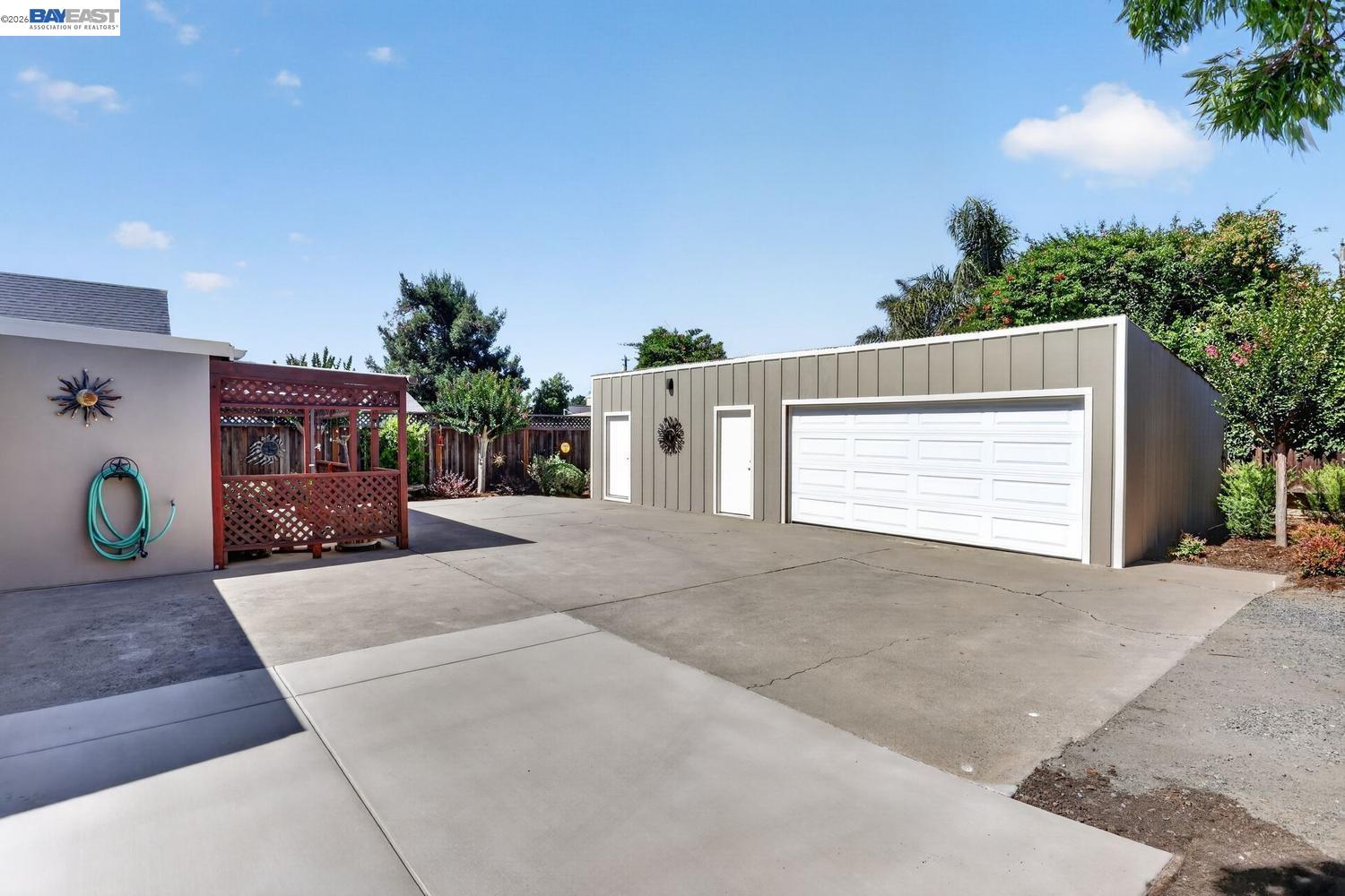 20843 Chester St, Castro Valley CA 94546 — photo 8