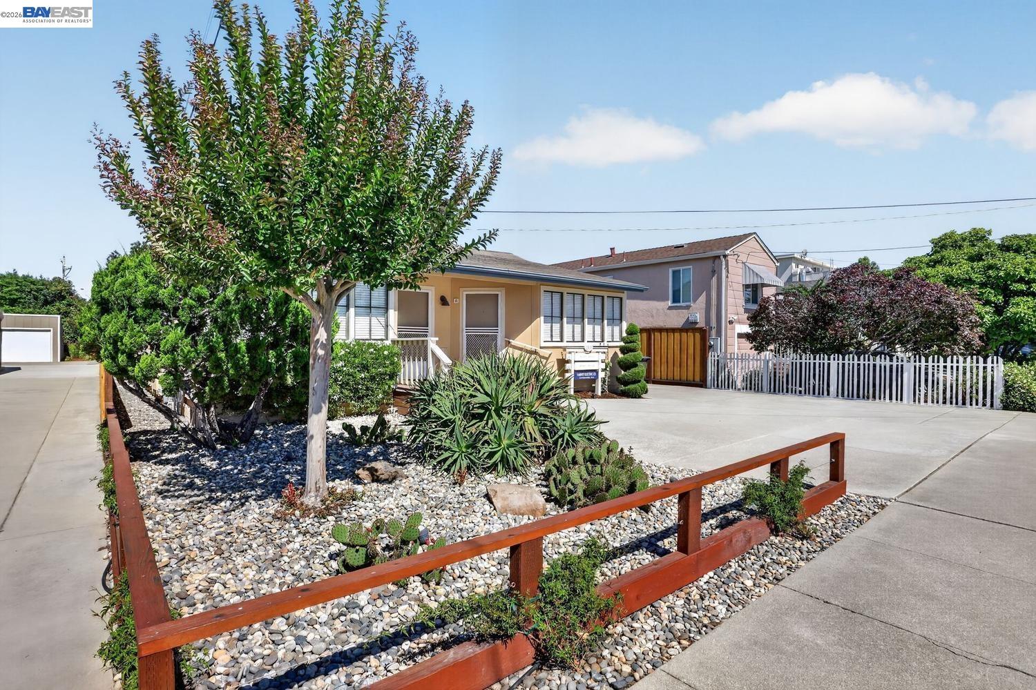 20835 Chester St, Castro Valley CA 94546 — photo 5
