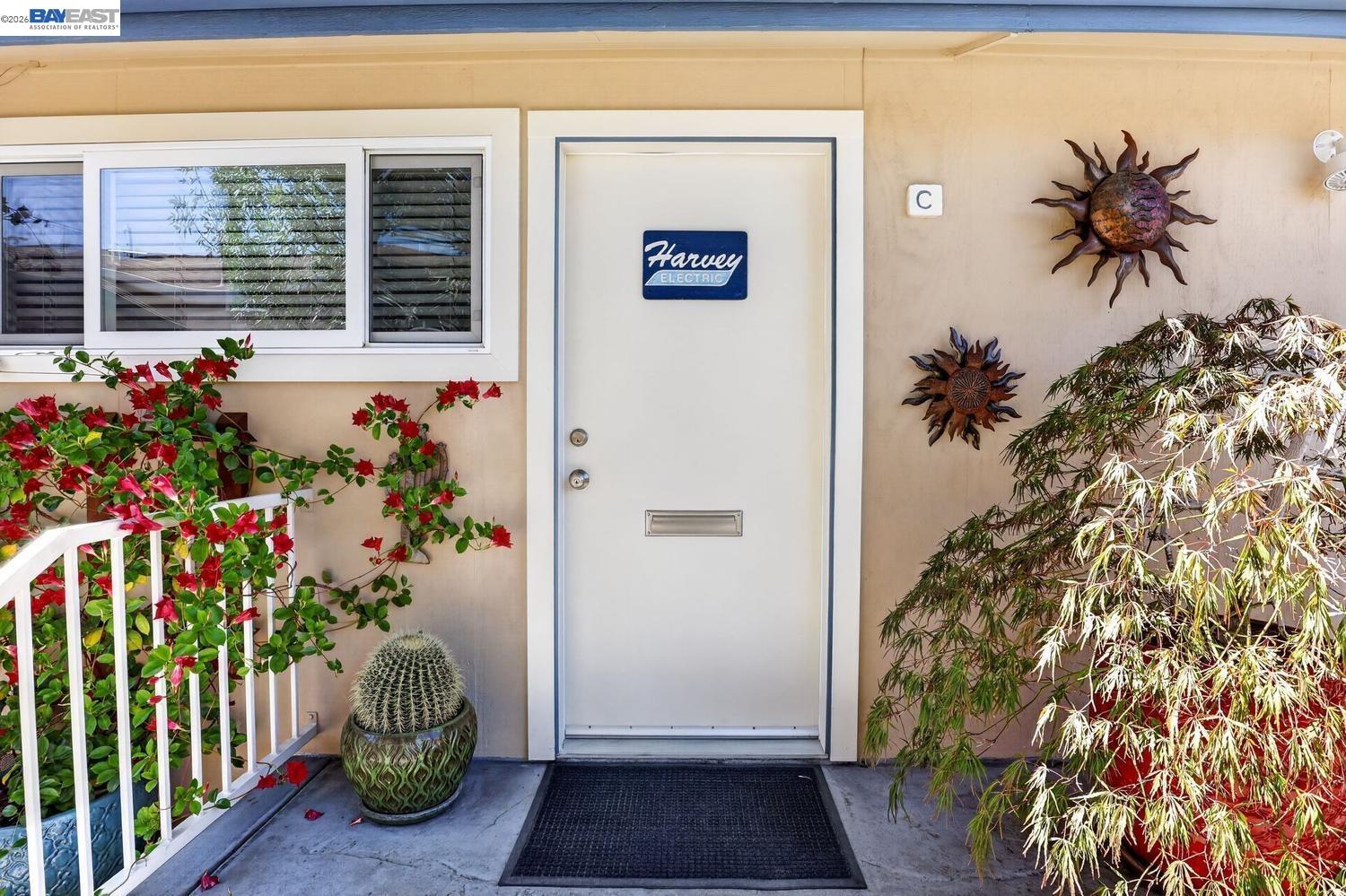 20835 Chester St, Castro Valley CA 94546 — photo 8
