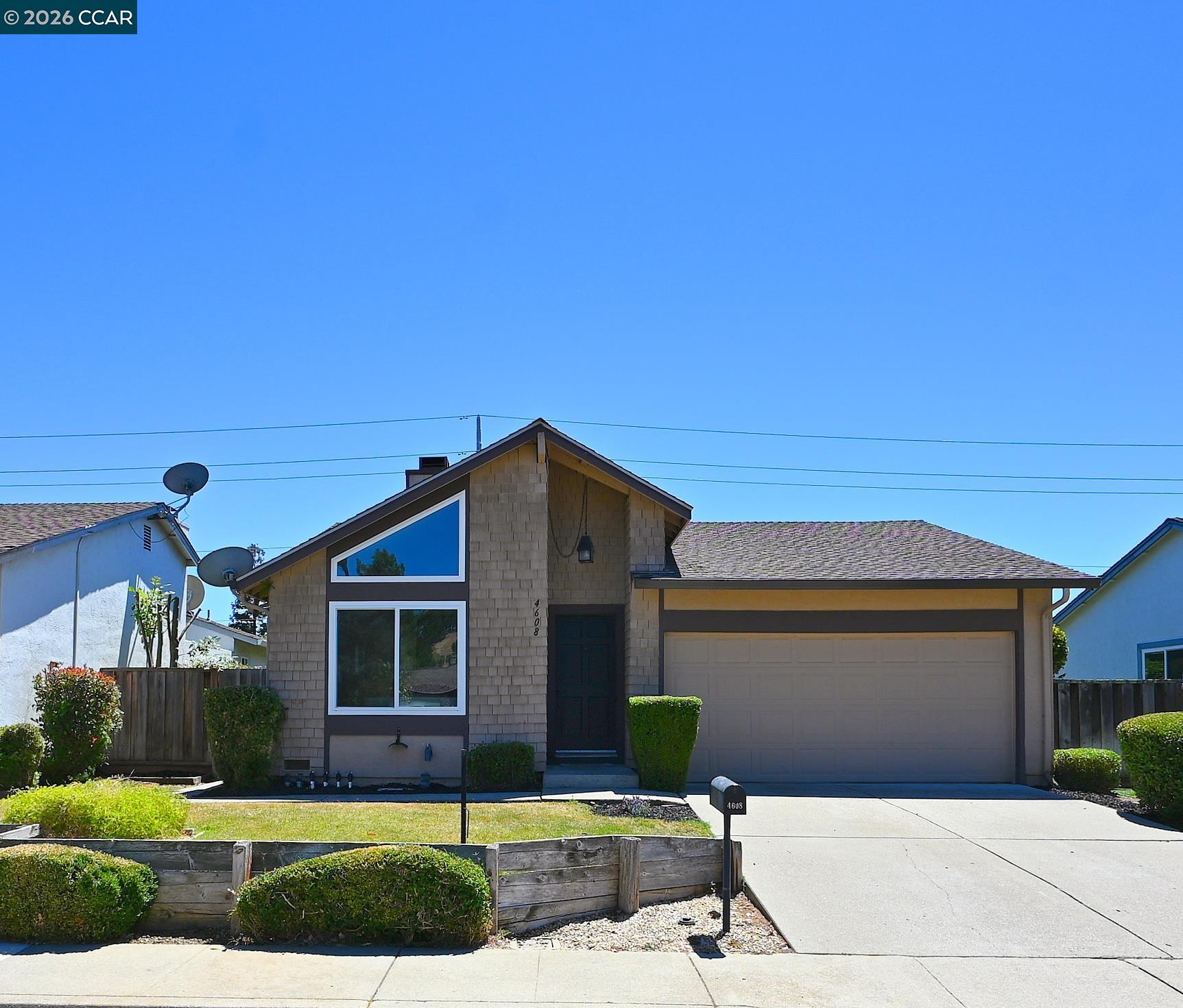 Front Image Thumbnail for CC41142517