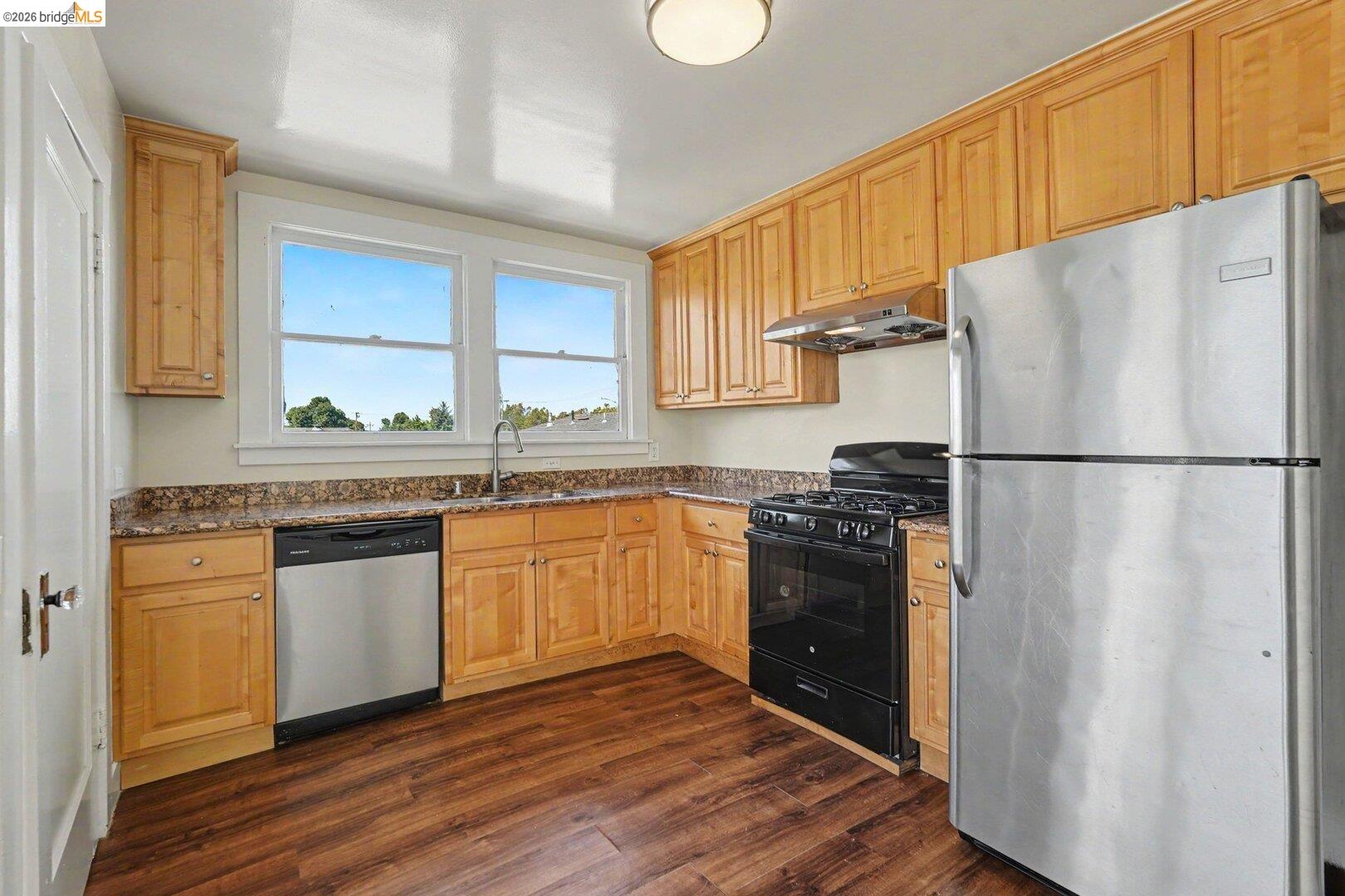1446 Fernside BLVD, Alameda CA 94501 — photo 26