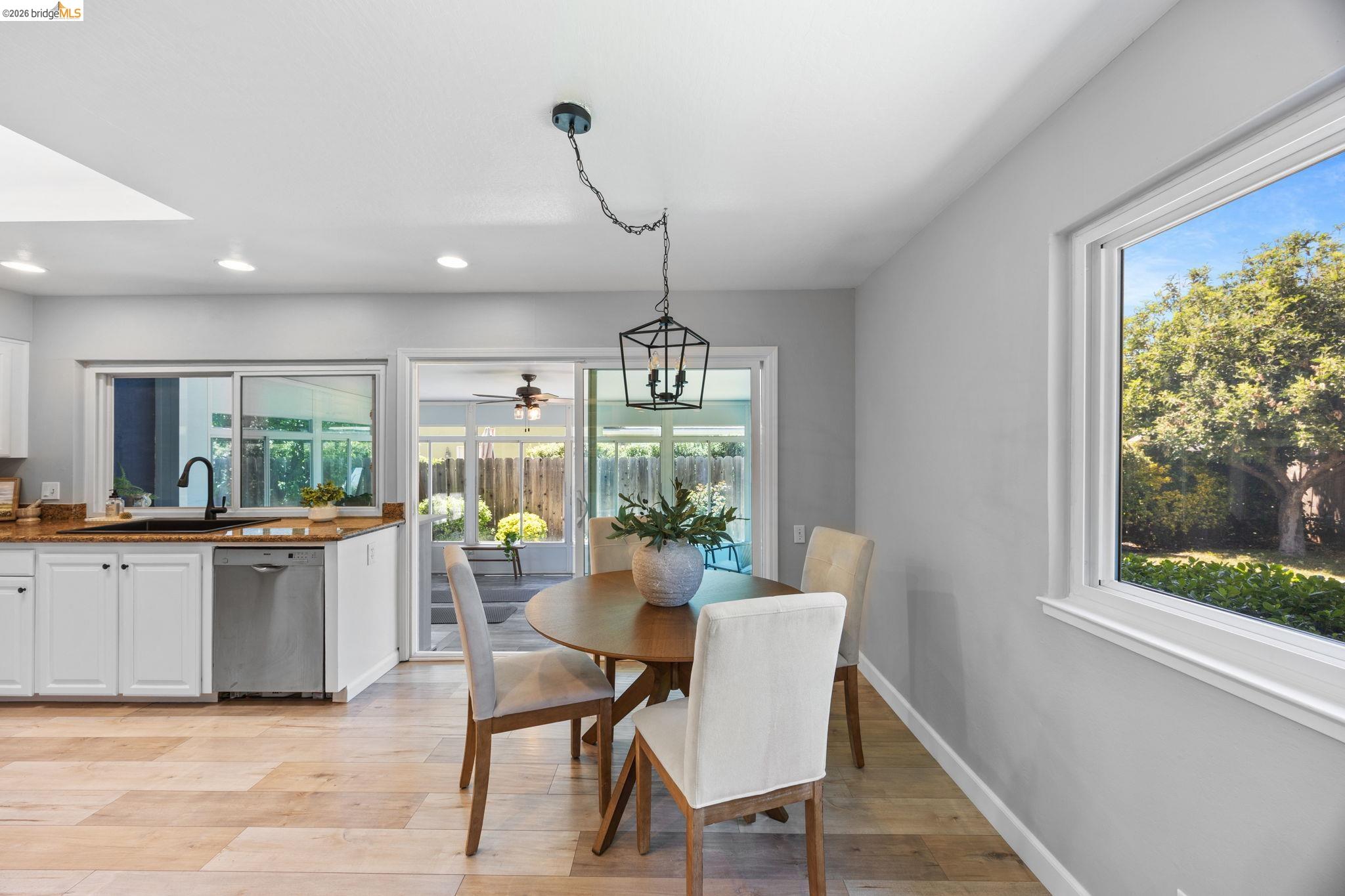 2715 Lyon Cir, Concord CA 94518 — photo 13