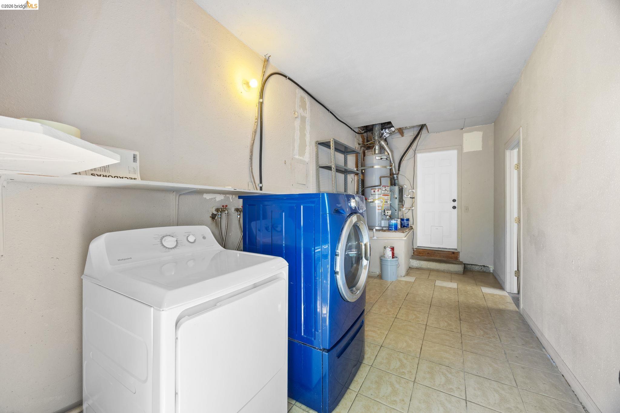 2715 Lyon Cir, Concord CA 94518 — photo 33