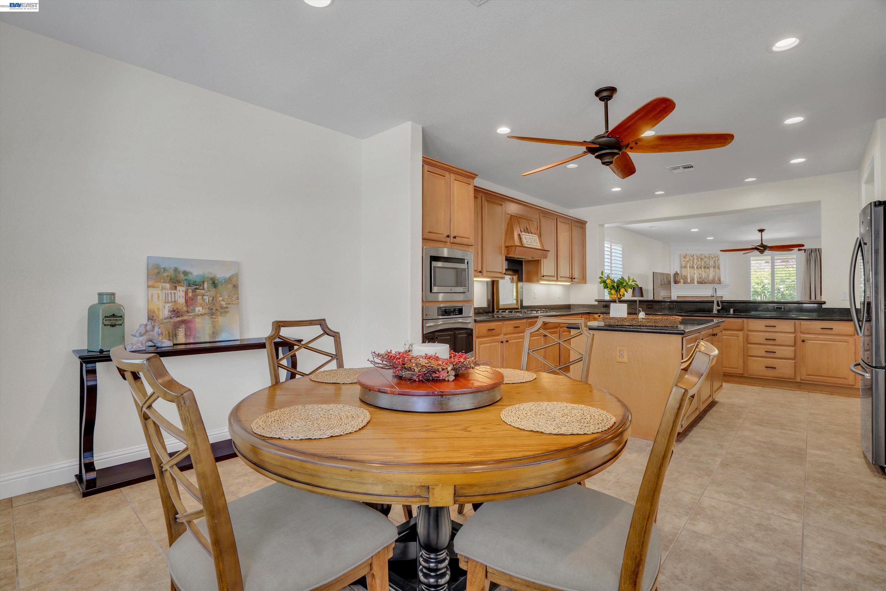 2472 Shadow Berry Dr, Manteca CA 95336 — photo 17