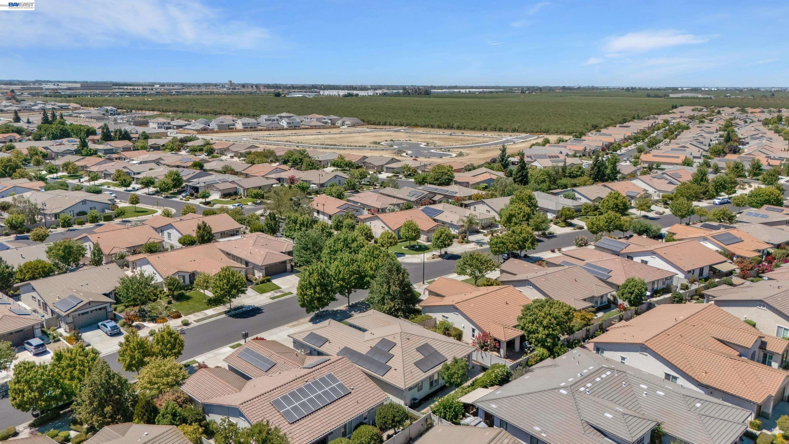 2472 Shadow Berry Dr, Manteca CA 95336 — photo 37