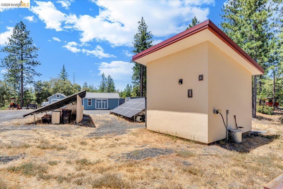 9935 Jackass creek Rd, Groveland CA 95321 — photo 11