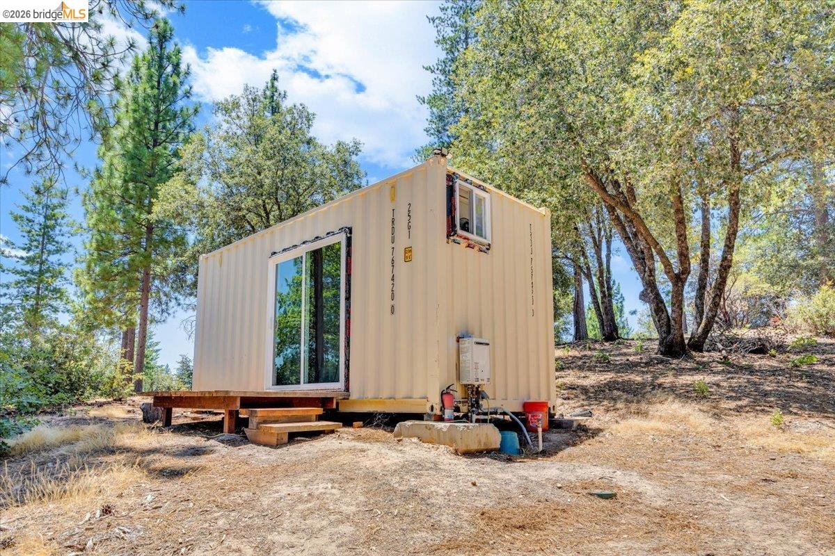9935 Jackass creek Rd, Groveland CA 95321 — photo 5