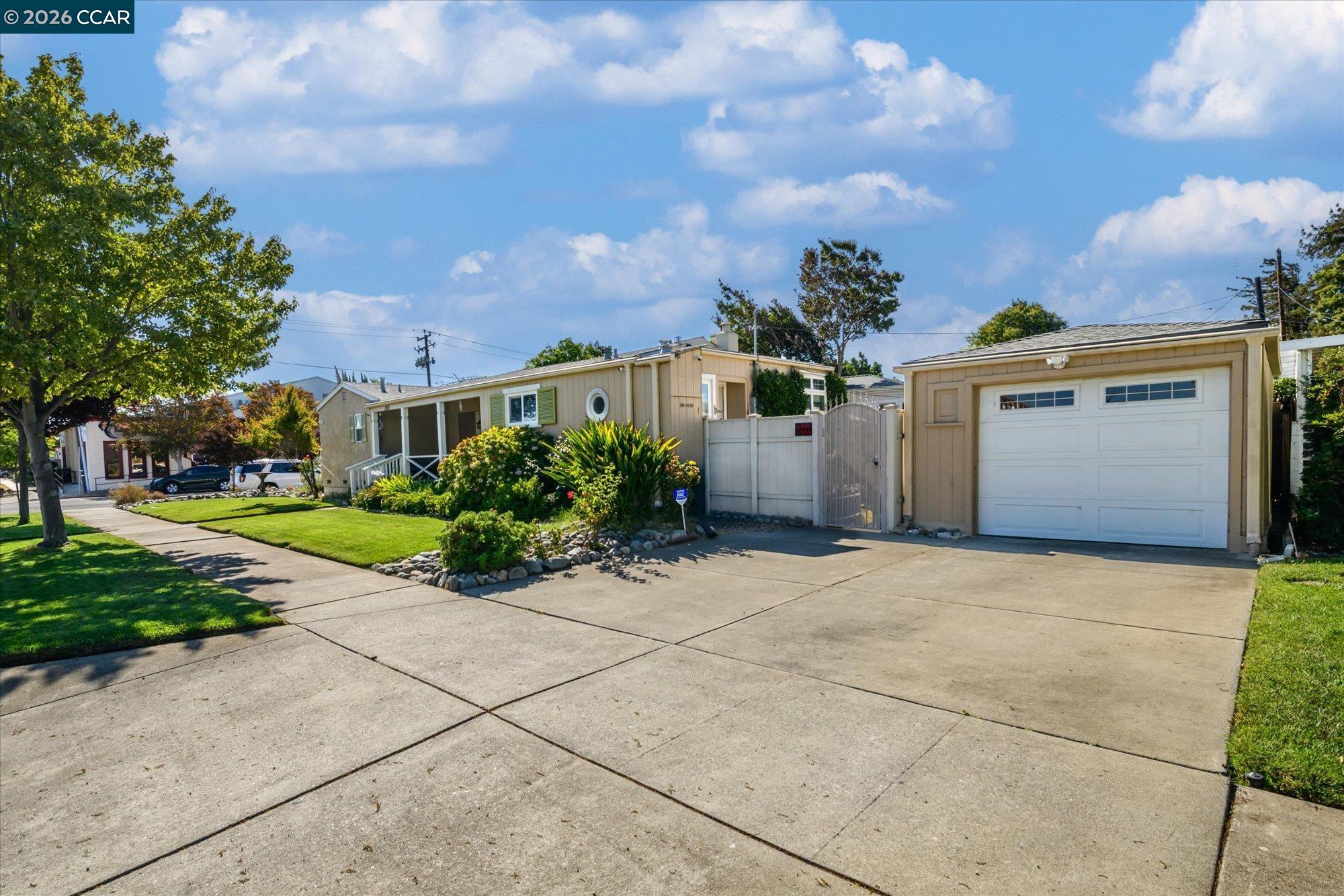1201 Missouri St, Fairfield CA 94533 — photo 2