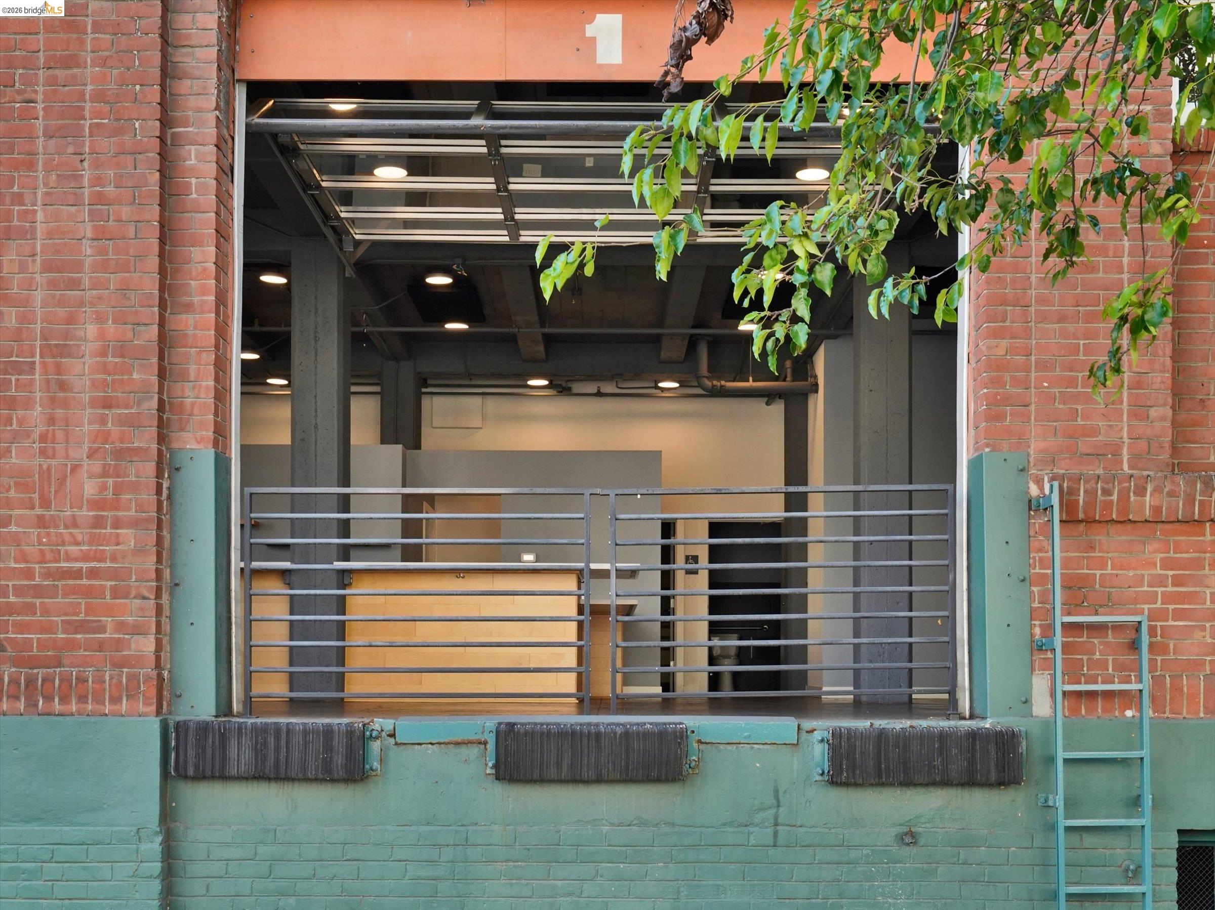 201 3Rd St, Oakland CA 94607 — photo 4