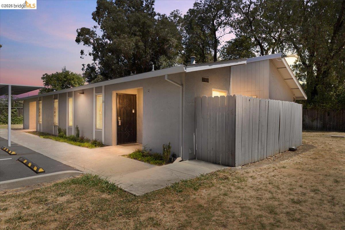200 Del Luz Ct, Fairfield CA 94533