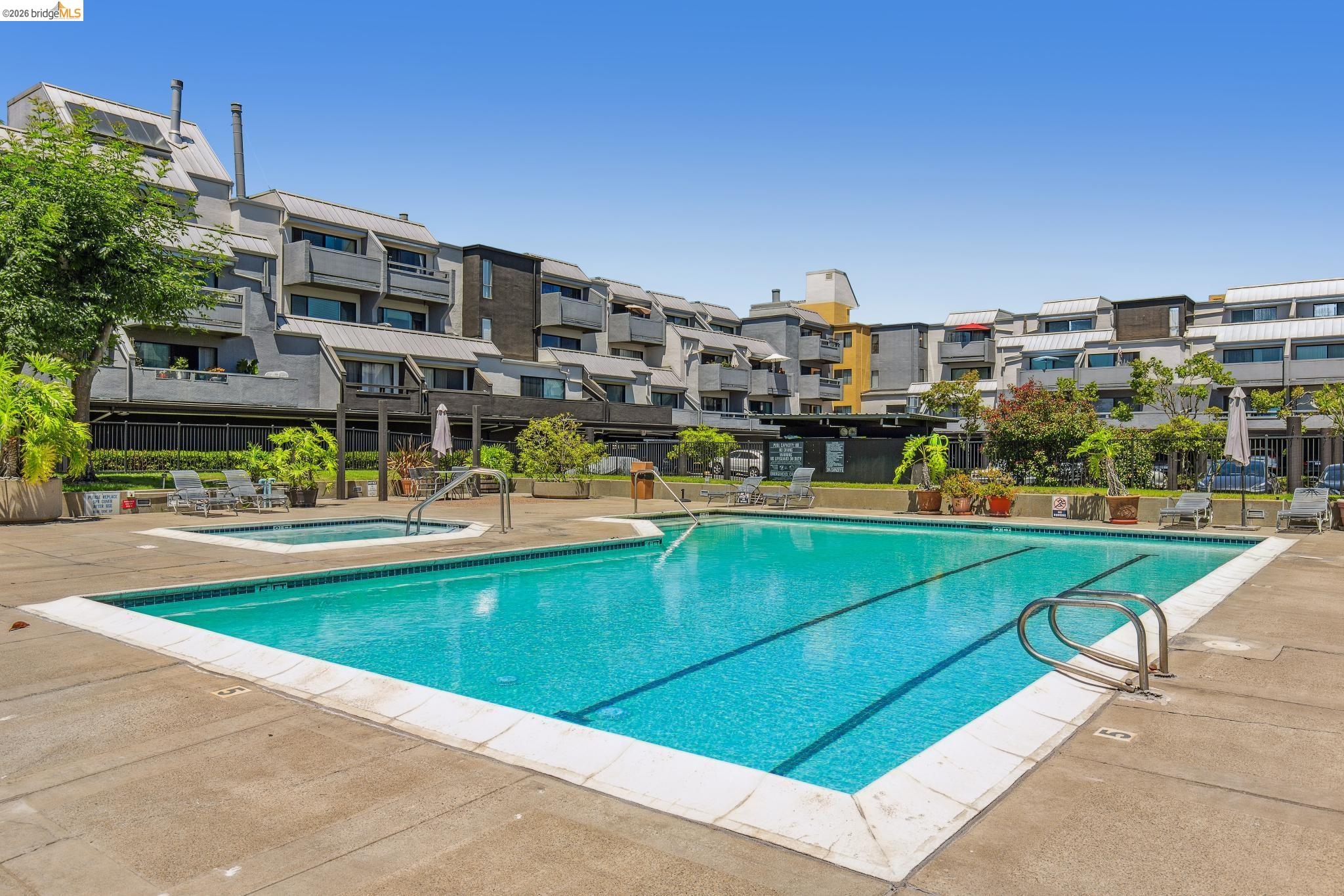 7 Embarcadero West # 207, Oakland CA 94607 — photo 33