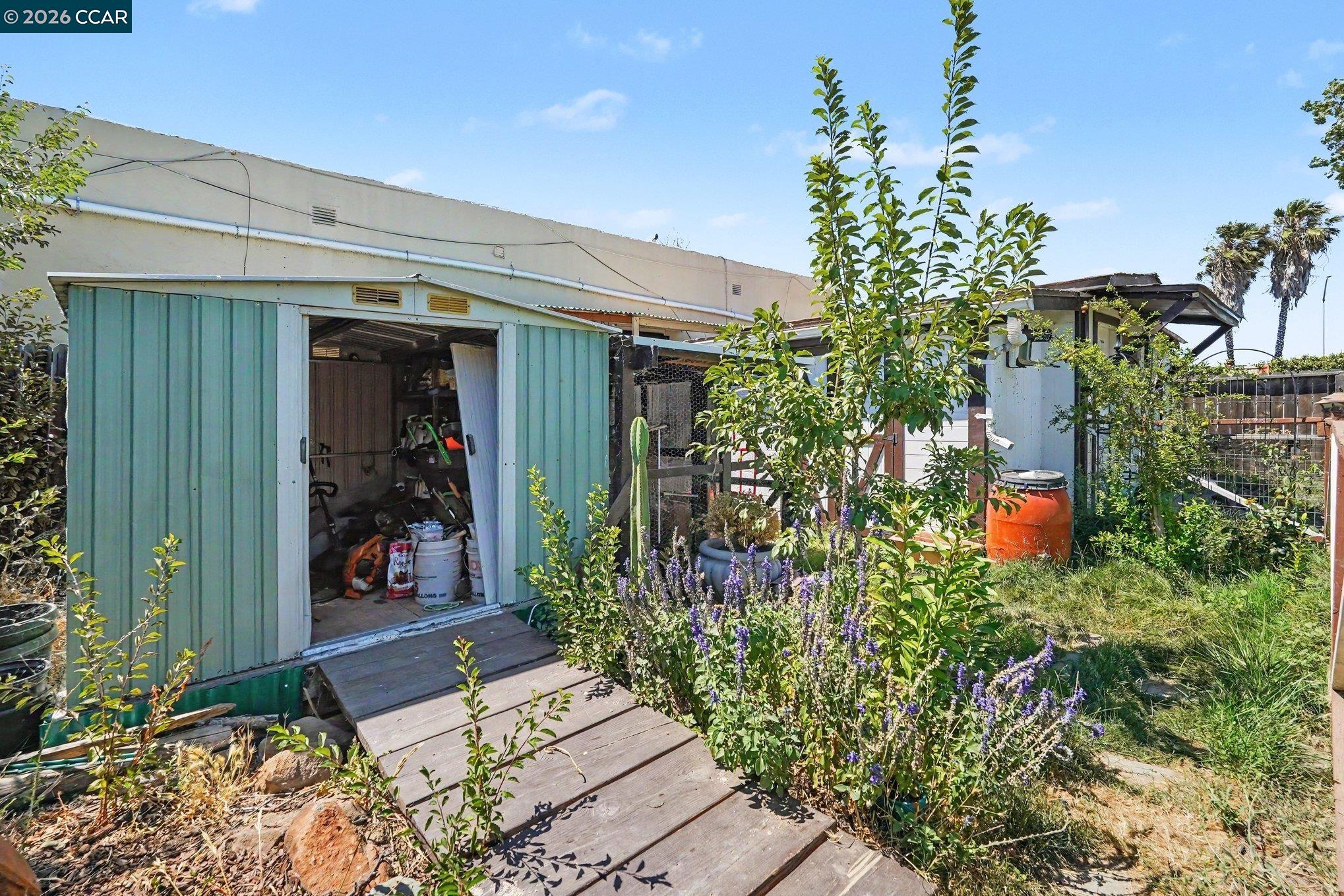 1110 Laurel Ave, Pittsburg CA 94565 — photo 17