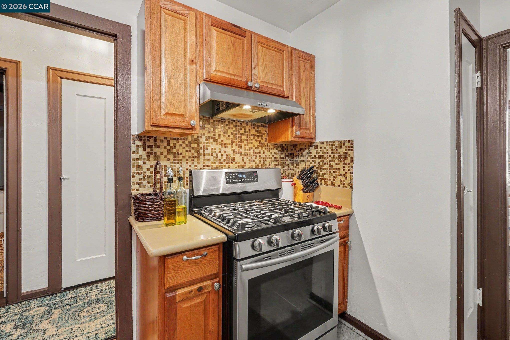 1110 Laurel Ave, Pittsburg CA 94565 — photo 8