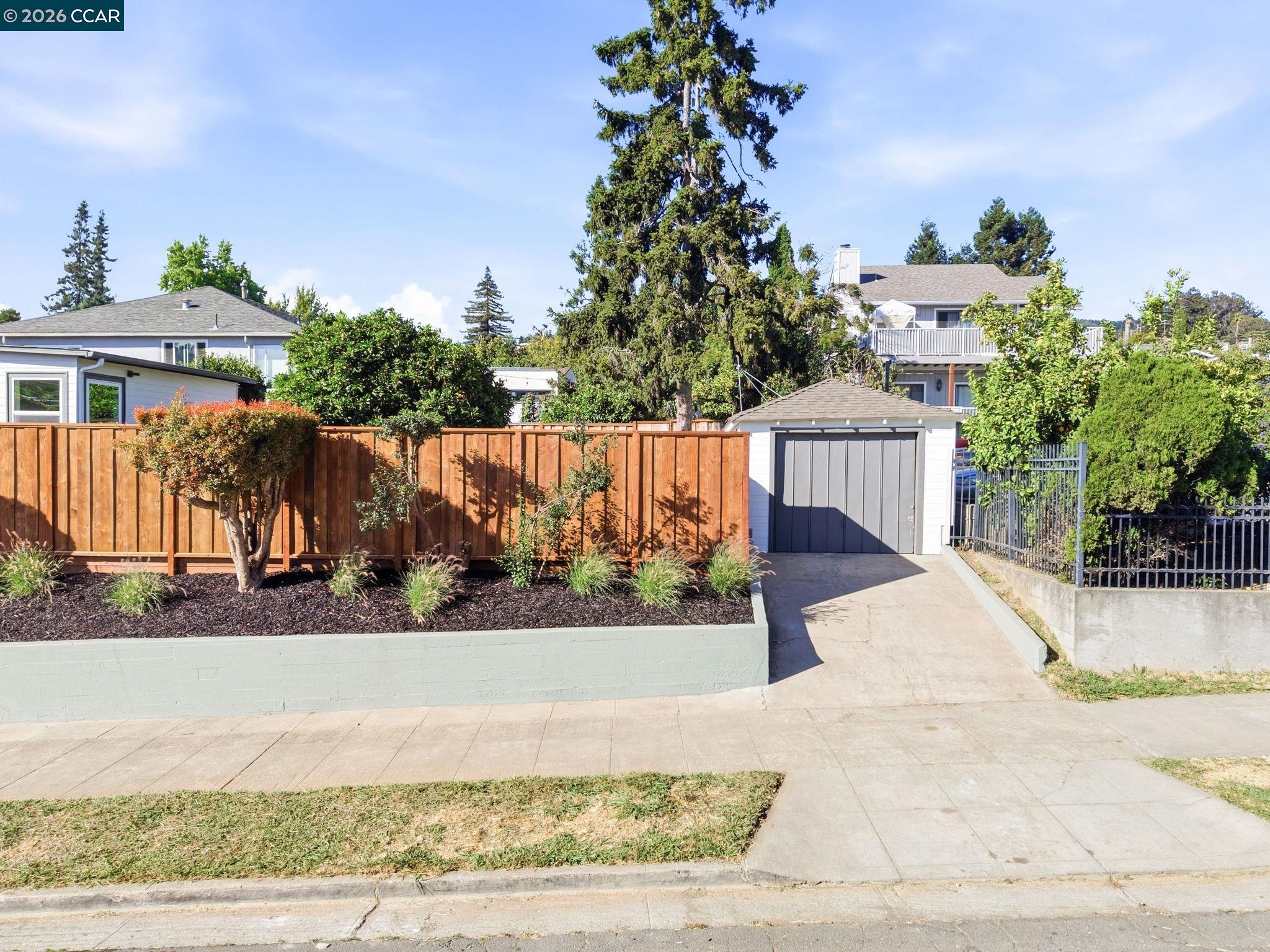 2808 Carmel Street, Oakland CA 94602 — photo 5