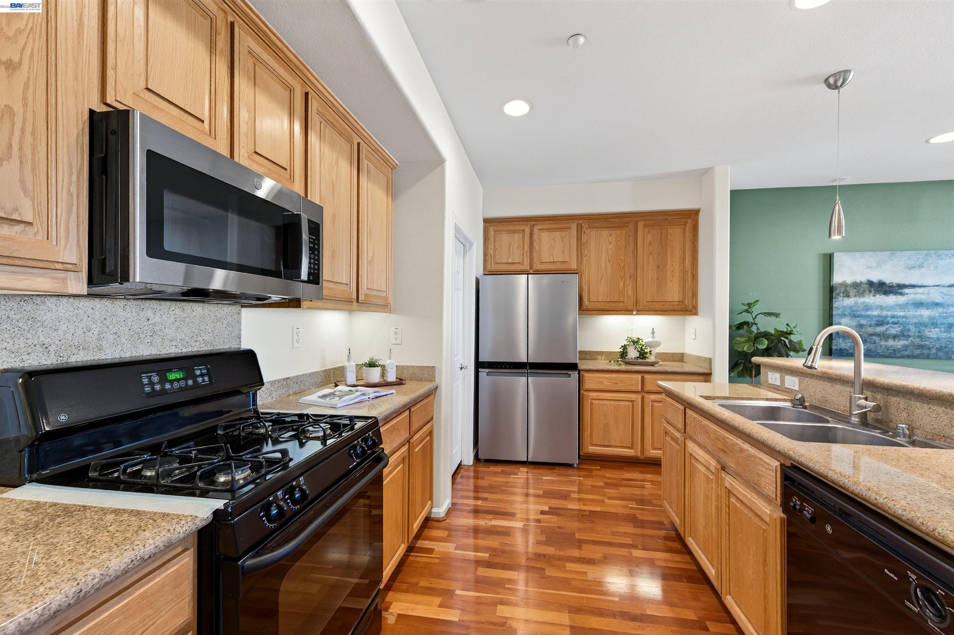 4311 Clarinbridge Cir, Dublin CA 94568 — photo 15