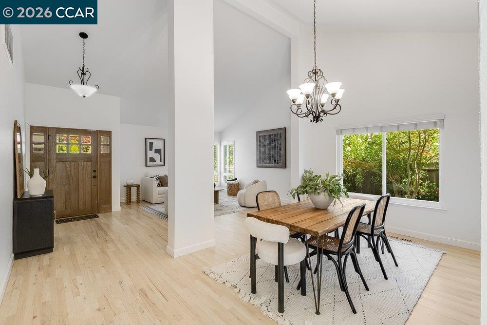 5633 Mount Hood Ct, Martinez CA 94553 — photo 12