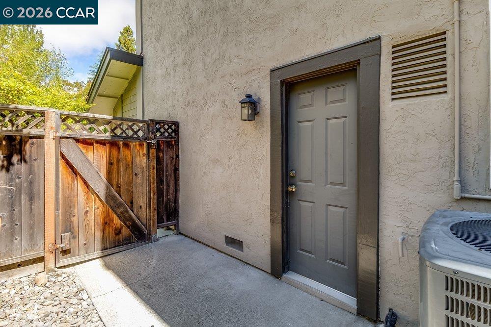 5633 Mount Hood Ct, Martinez CA 94553 — photo 41